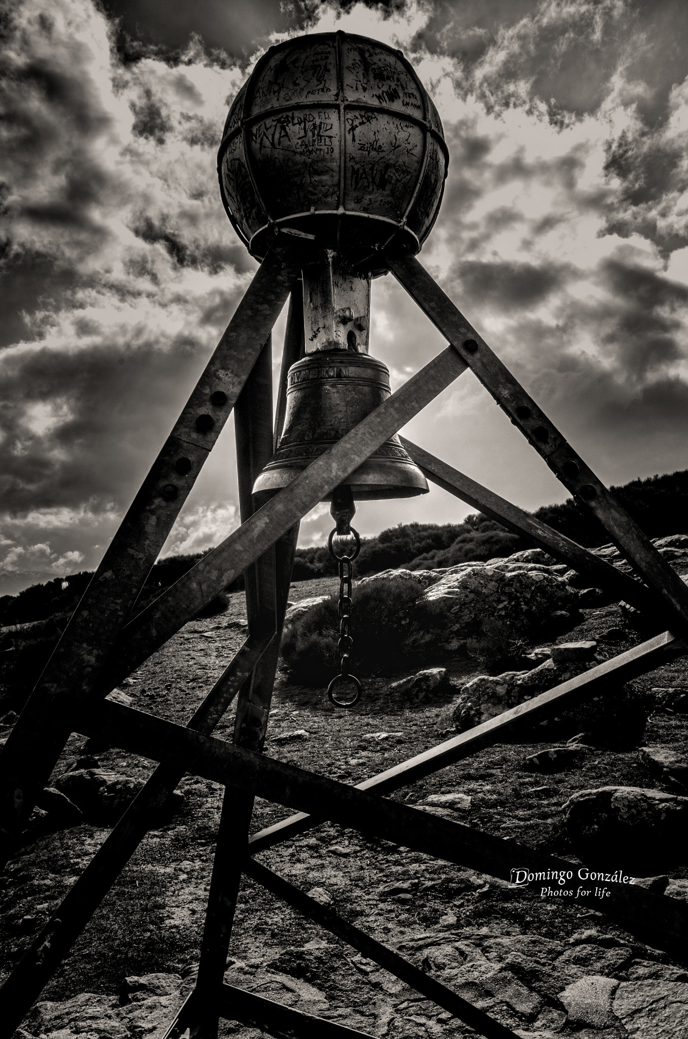 Nikon D7000 sample photo. Monumento a los montañeros puerto de honduras caceres photography