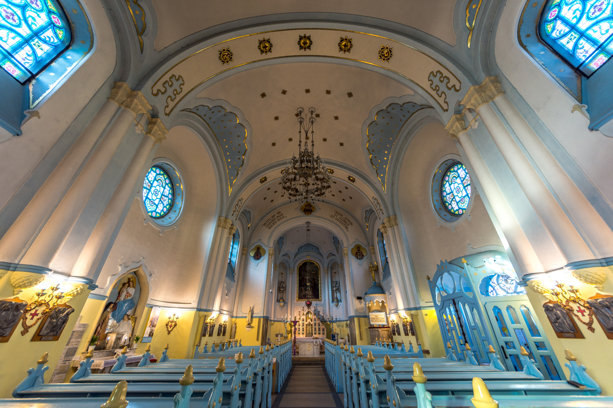 Sigma 8-16mm F4.5-5.6 DC HSM sample photo. Blue church photography