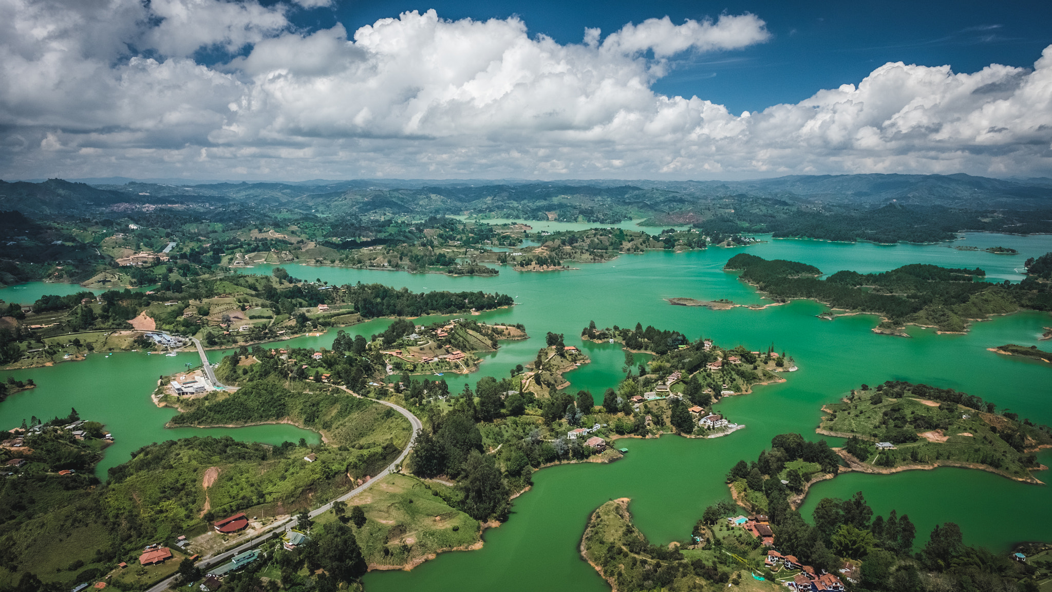 Fujifilm X-T1 + Fujifilm XF 14mm F2.8 R sample photo. Guatapé photography