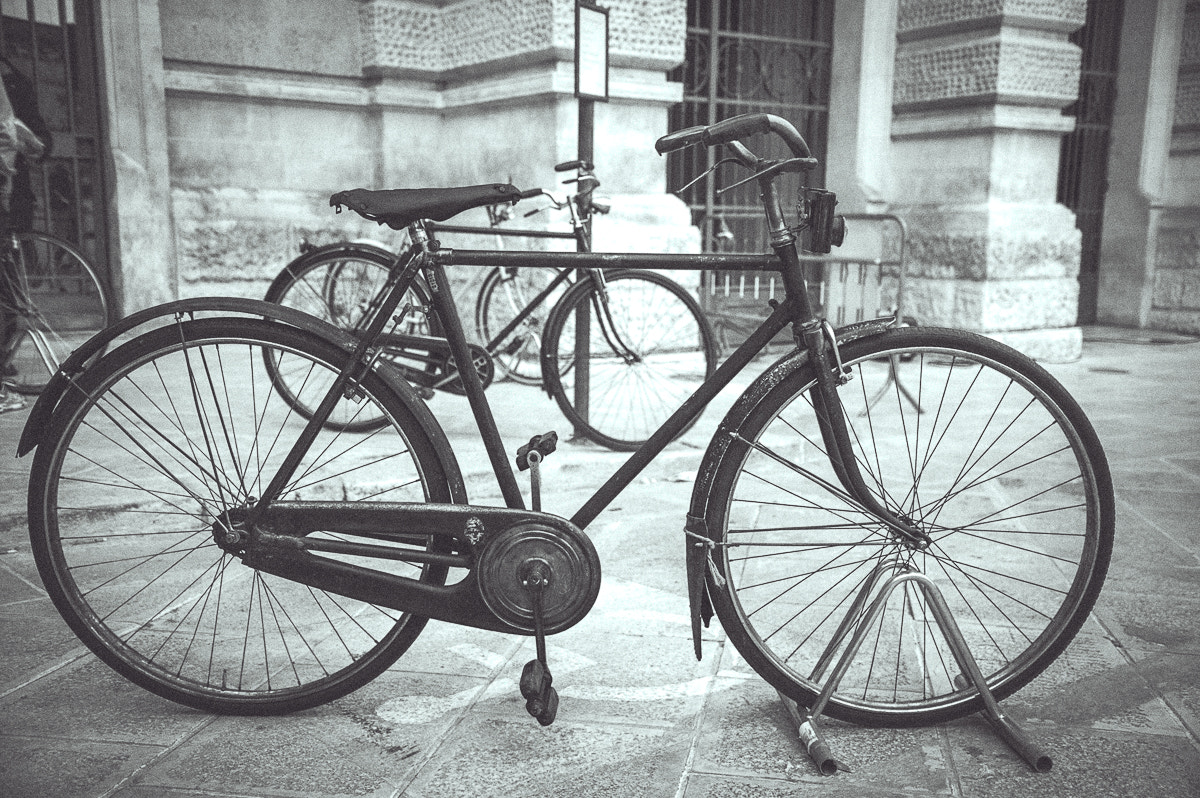 Nikon D3 sample photo. La bicicletta photography