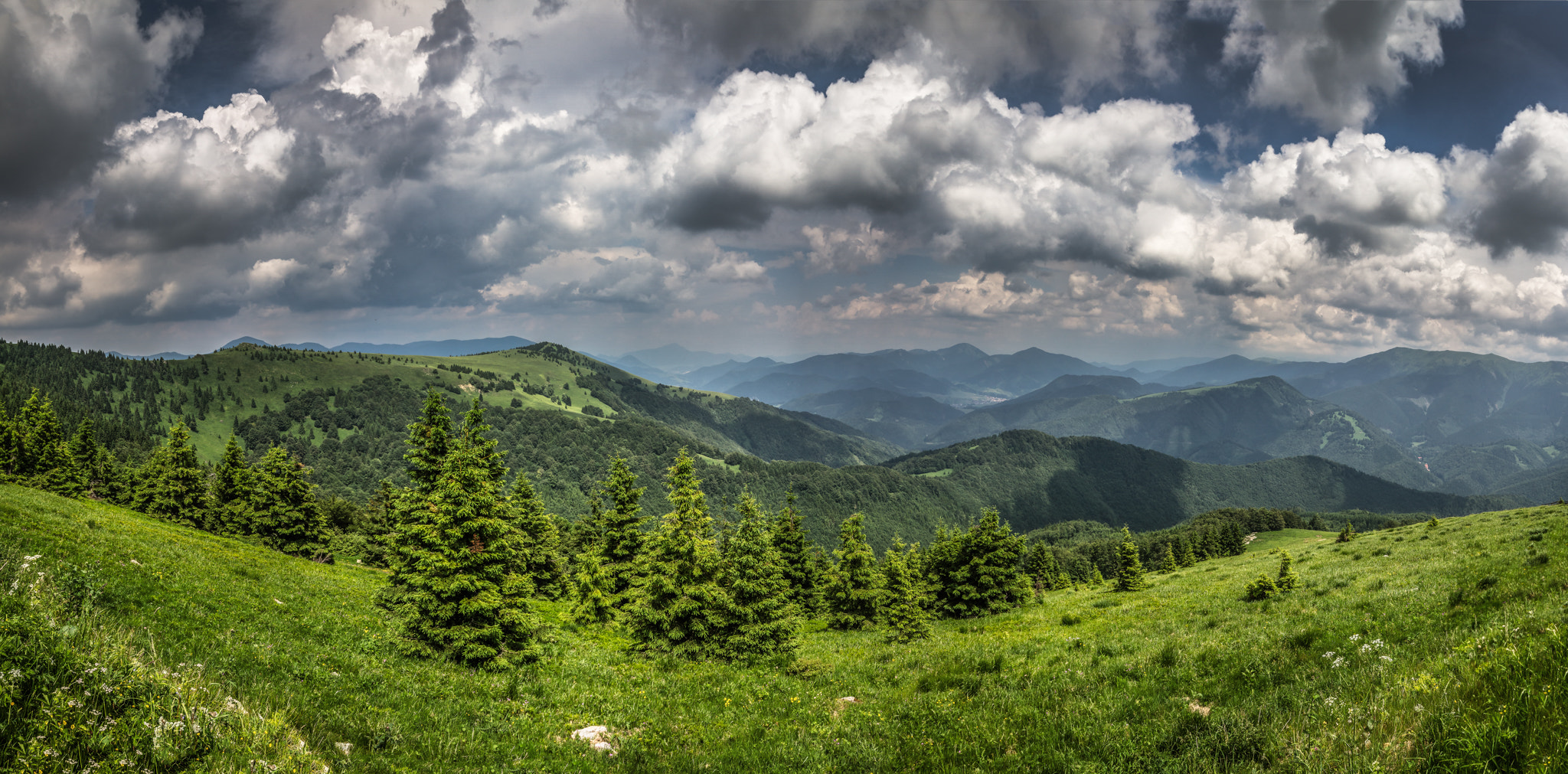 Canon EOS 7D + Sigma 10-20mm F4-5.6 EX DC HSM sample photo. Low tatras national park photography