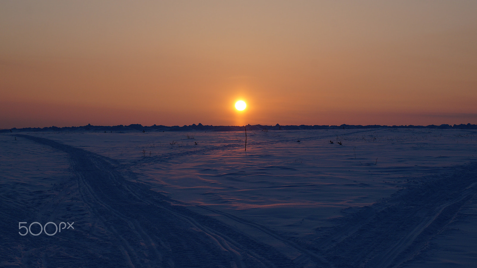Sony E 18-55mm F3.5-5.6 OSS sample photo. Sunset in winter photography