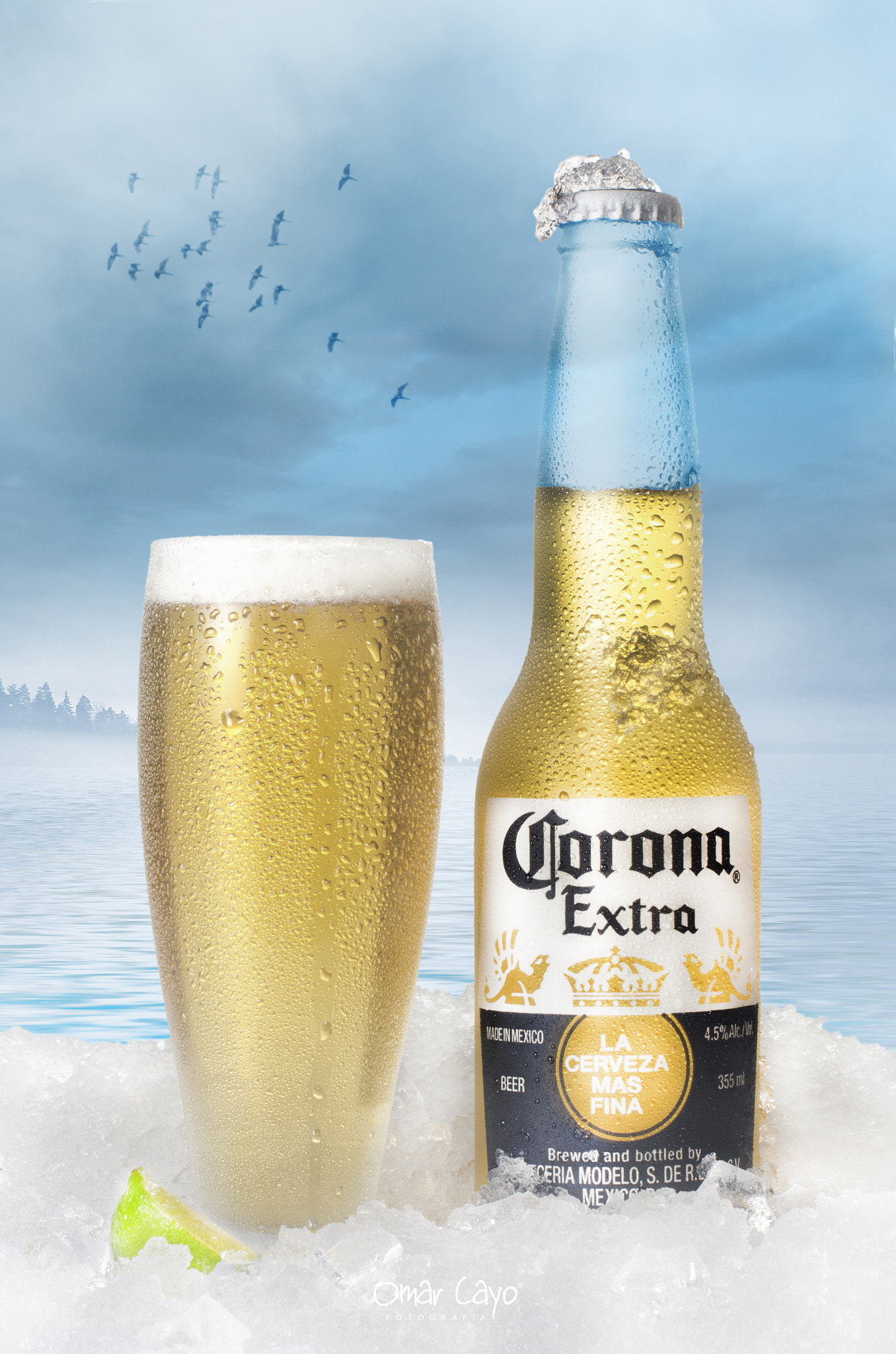 Nikon D7000 + Nikon AF-S Nikkor 50mm F1.4G sample photo. Cerveza corona photography