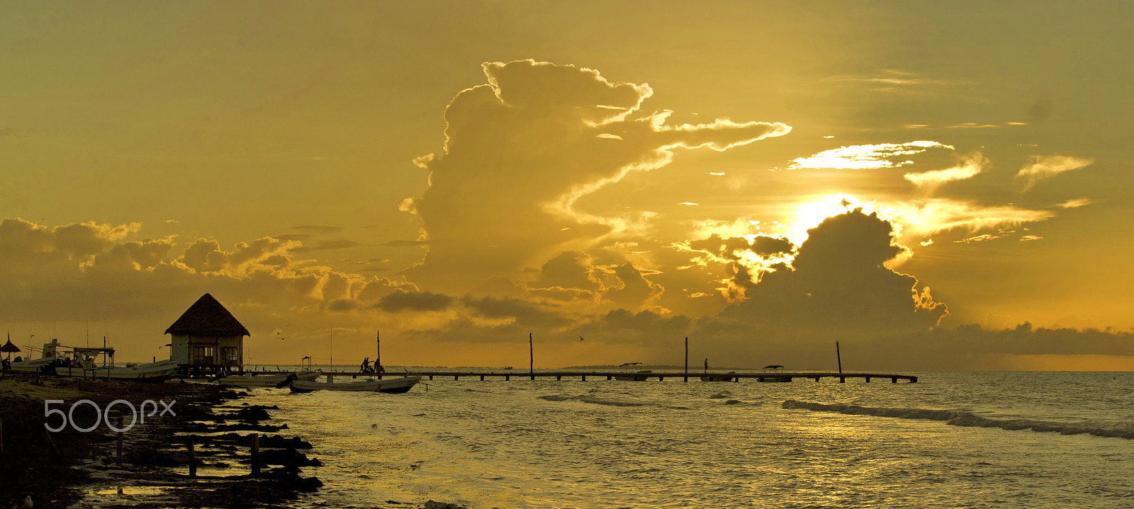 Canon EF-S 55-250mm F4-5.6 IS sample photo. Holbox mexico() photography