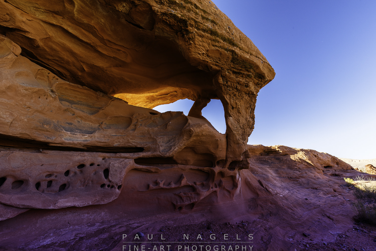Canon EF 16-35mm F4L IS USM sample photo. Color canyon photography
