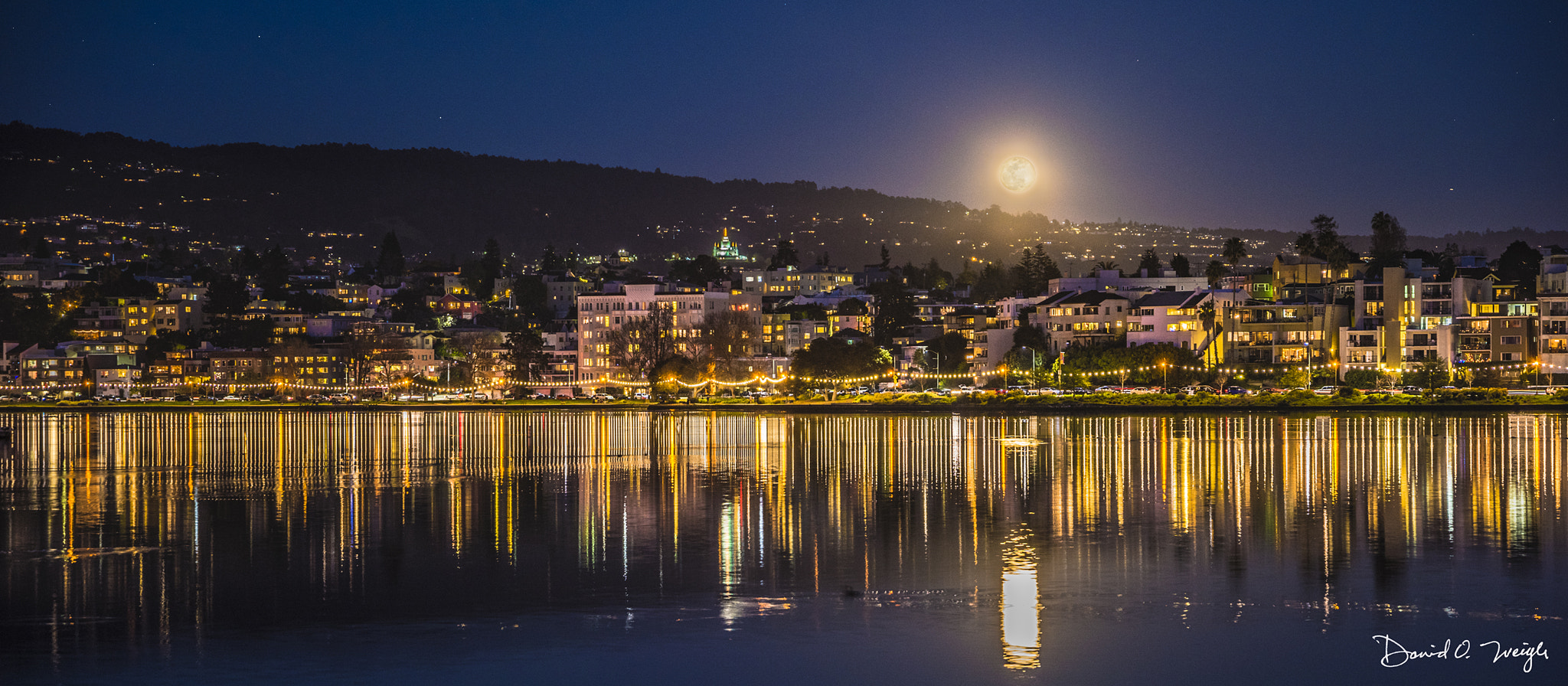Nikon D810 sample photo. Lake merritt full moon photography