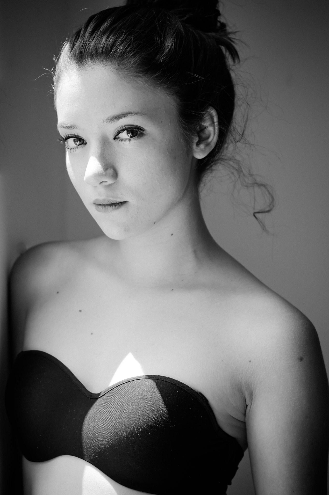 Nikon D3200 + Nikon AF Nikkor 50mm F1.8D sample photo. Rebeca. photography