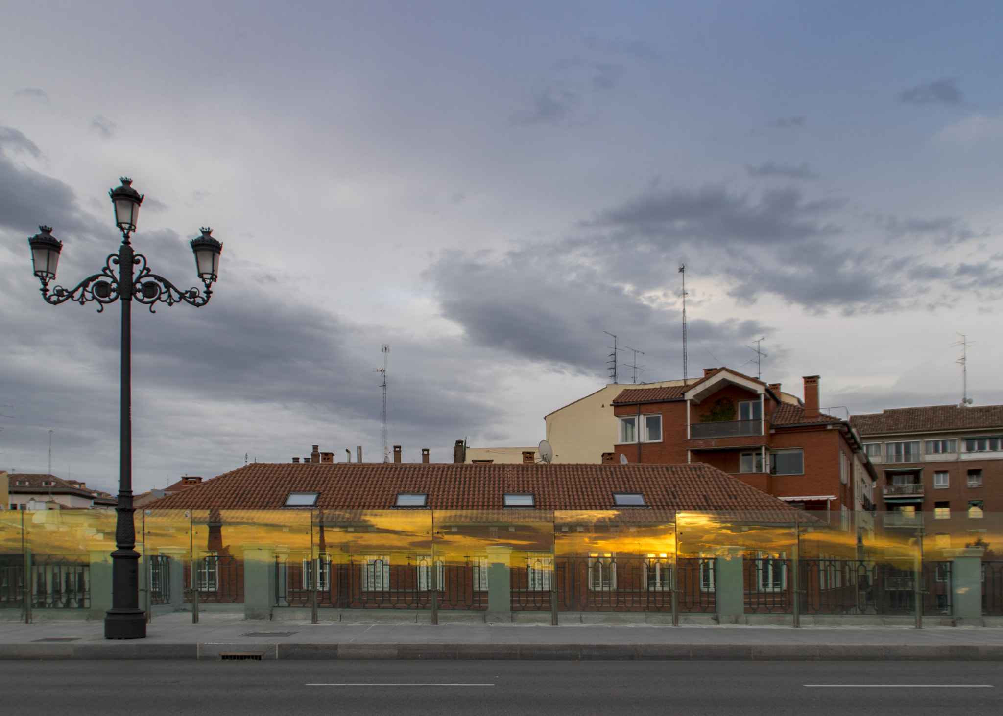 Canon EOS 760D (EOS Rebel T6s / EOS 8000D) sample photo. Sunrise in madrid photography