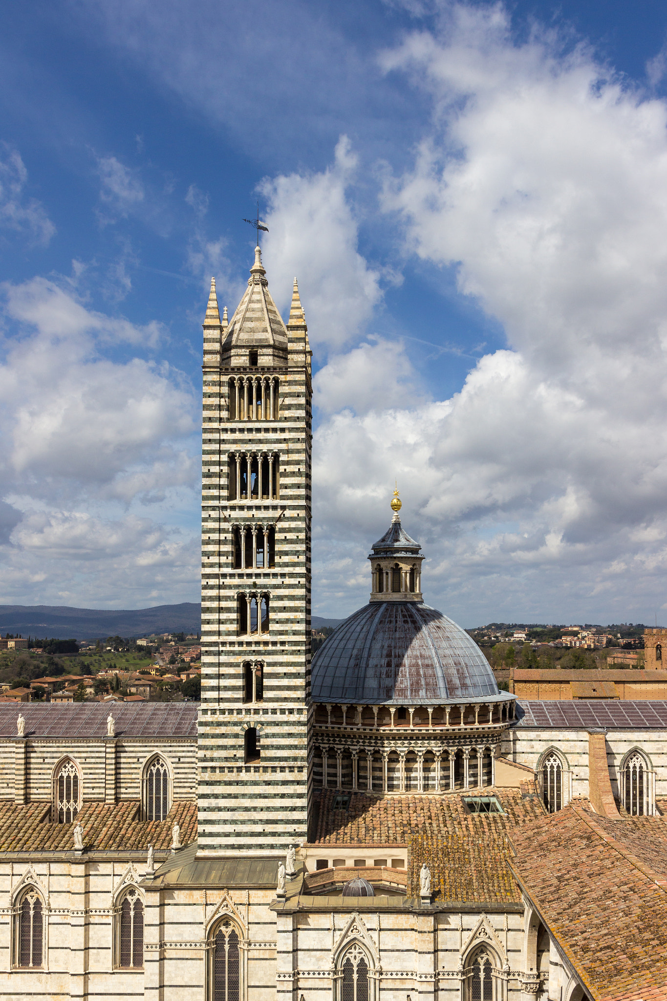 Canon EOS 600D (Rebel EOS T3i / EOS Kiss X5) sample photo. Siena duomo photography