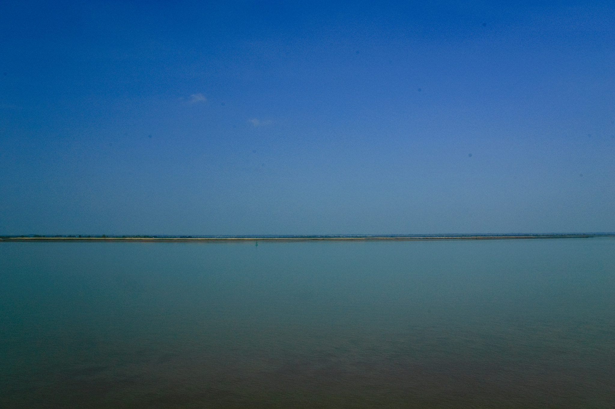Sigma 18-200mm F3.5-6.3 DC sample photo. Blues photography