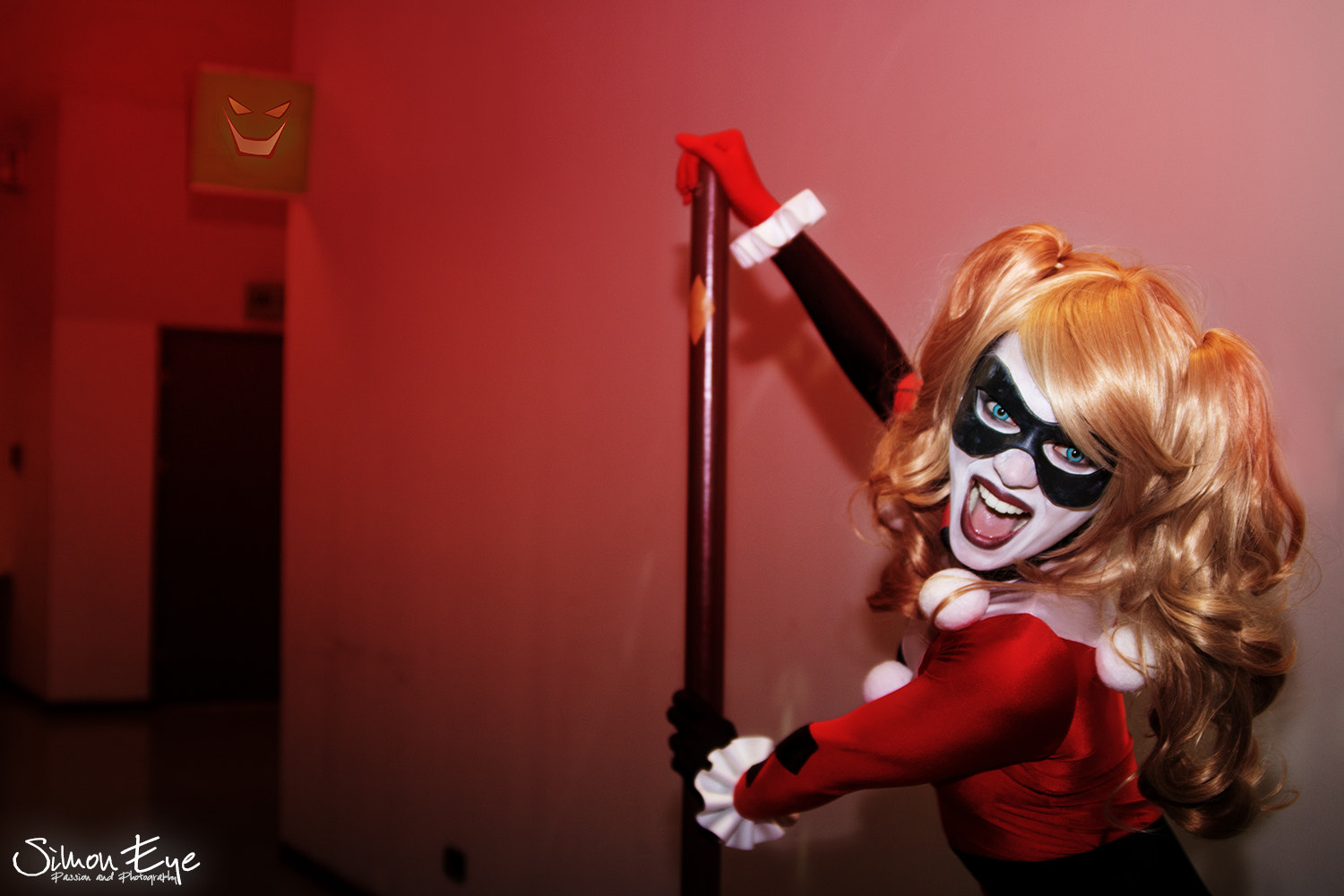 Canon EOS 750D (EOS Rebel T6i / EOS Kiss X8i) sample photo. Harley quinn cosplay photography