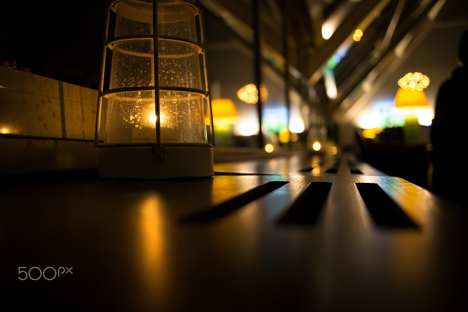 Canon EOS M + Canon EF-M 22mm F2 STM sample photo. Skybar photography