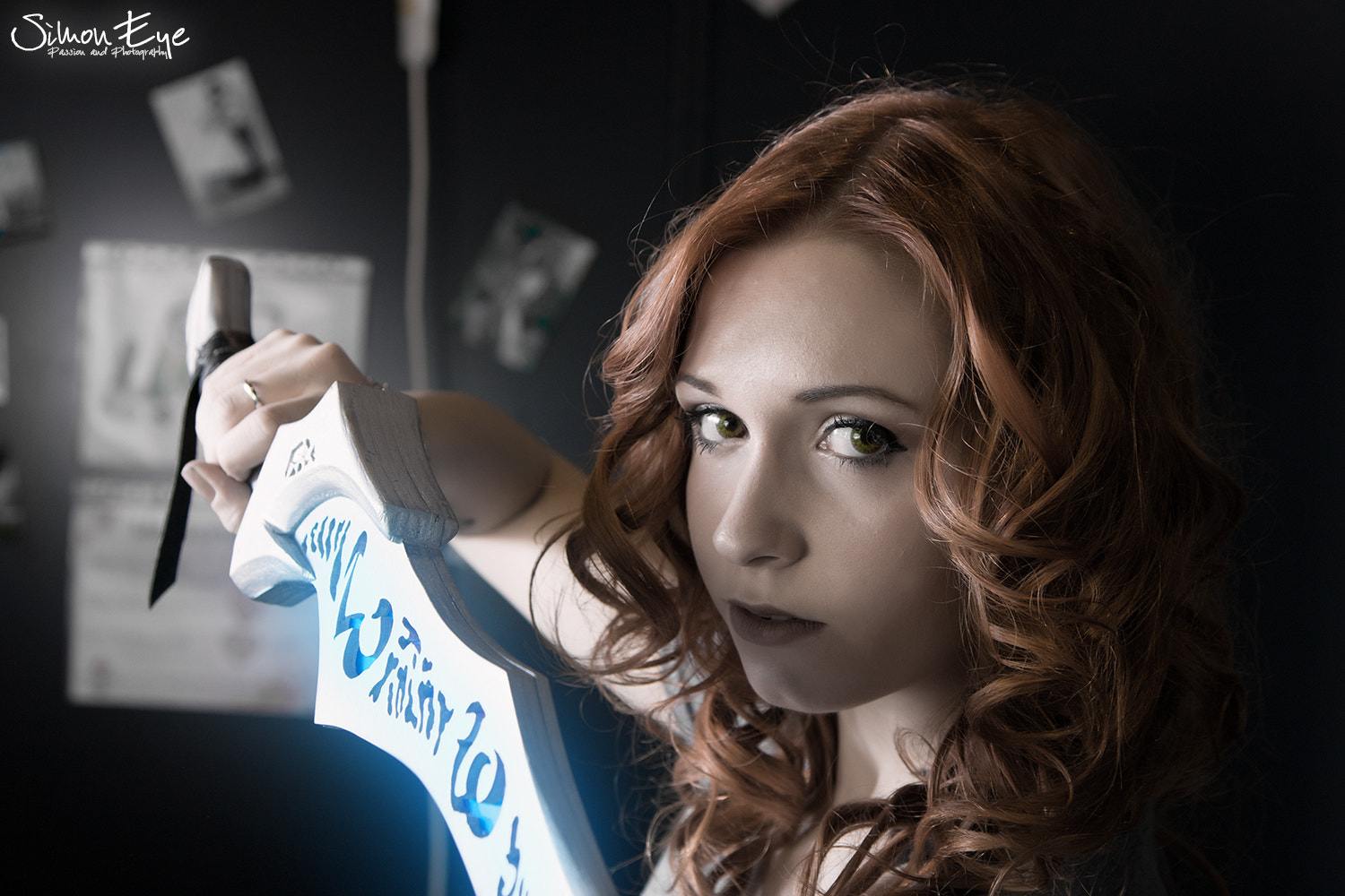 Canon EOS 750D (EOS Rebel T6i / EOS Kiss X8i) + Tamron AF 28-75mm F2.8 XR Di LD Aspherical (IF) sample photo. Clary from shadowhunters cosplay photography