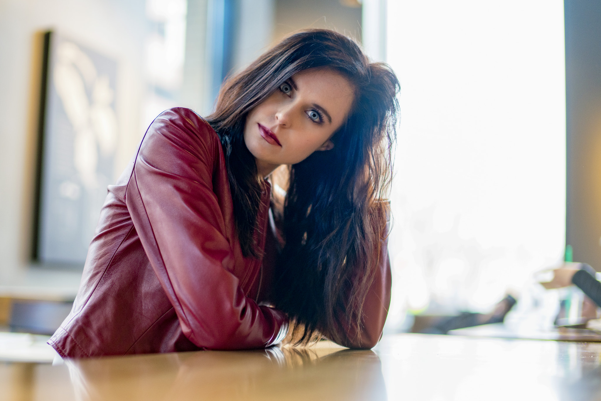 Sony a99 II + Sony Planar T* 50mm F1.4 ZA SSM sample photo. Miranda in the coffee shop photography