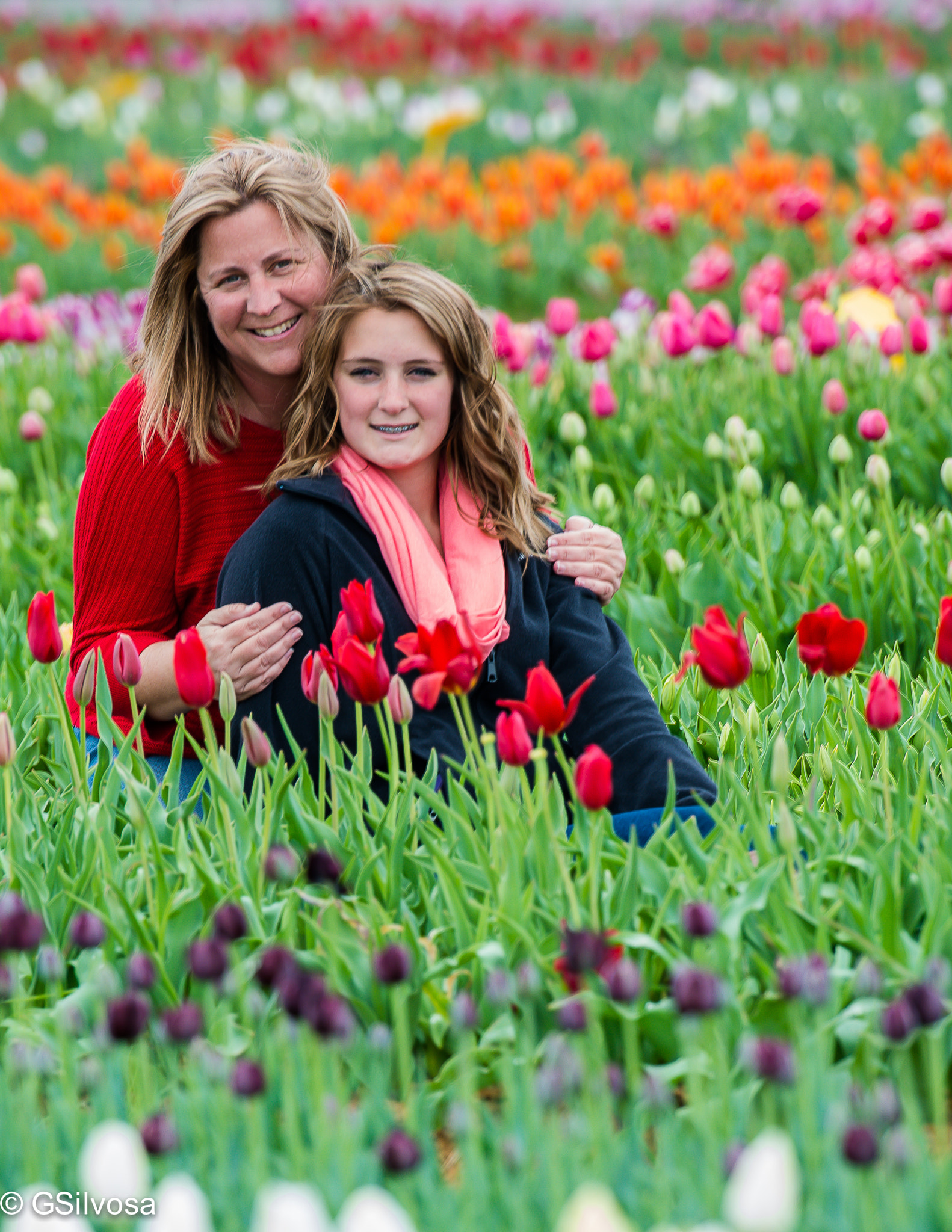 Nikon D7100 sample photo. Mother-daughter in tulip field photography