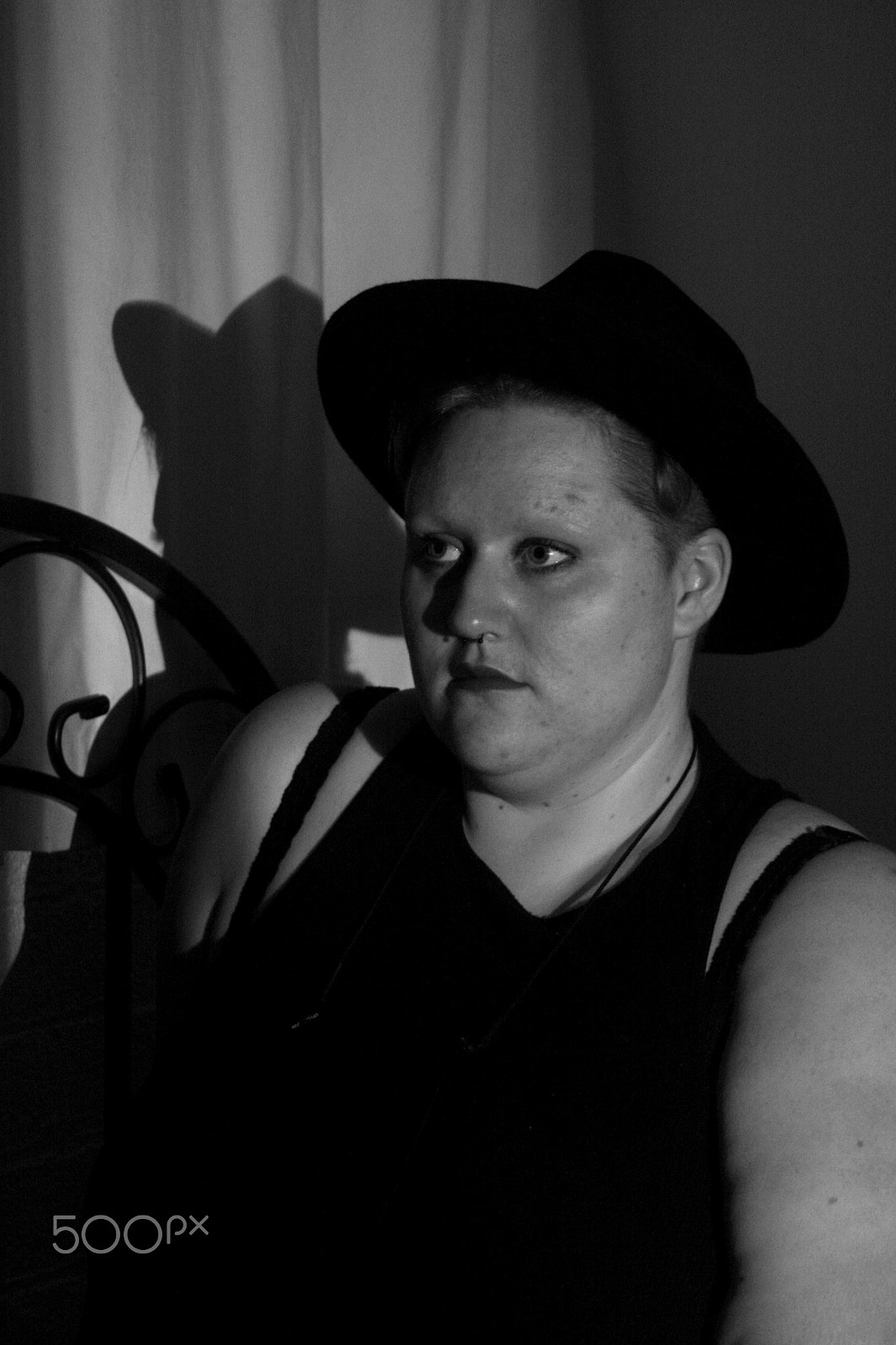 Canon EF 35-80mm f/4-5.6 sample photo. Contemporary noir photography