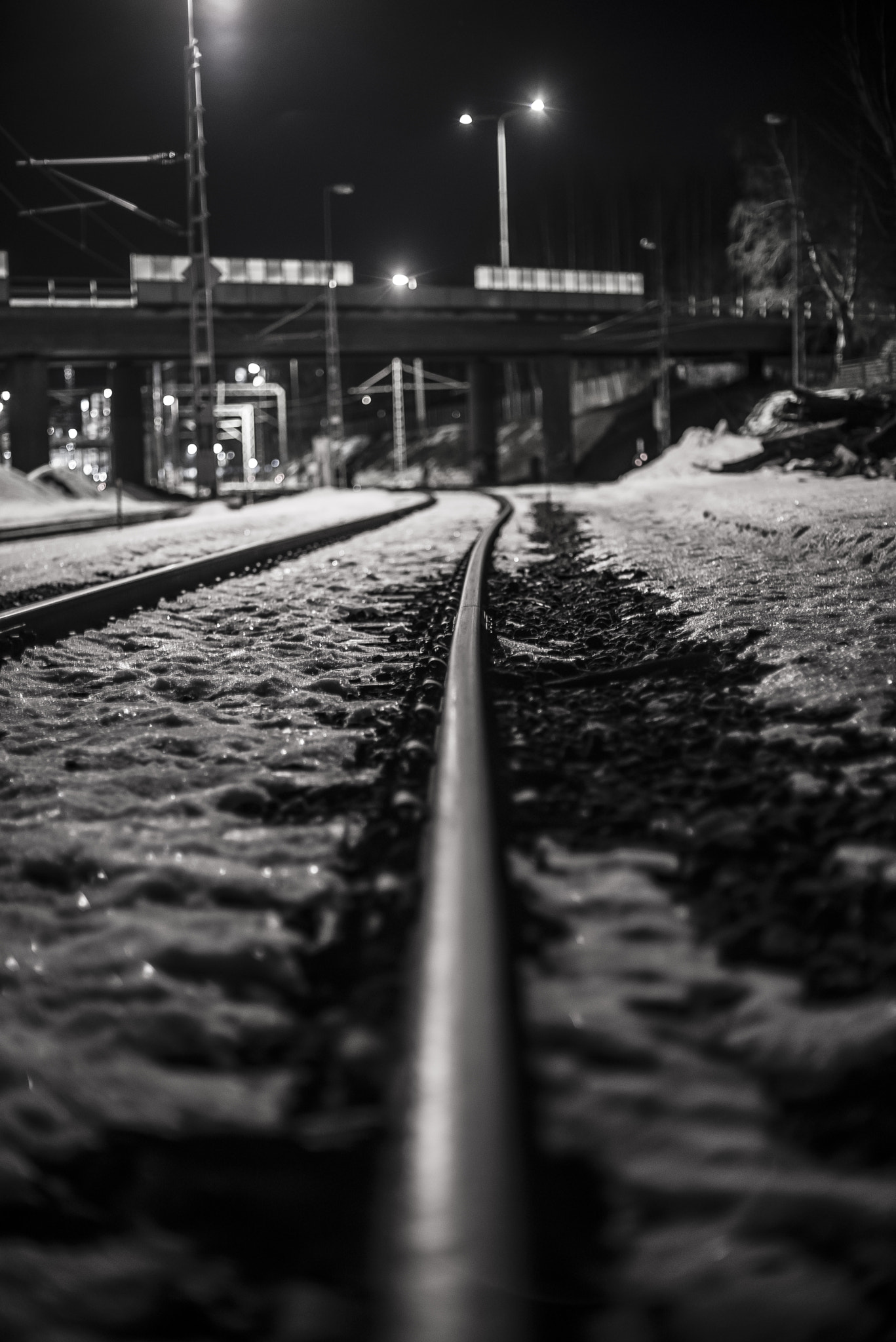 Nikon D750 + Nikon AF Nikkor 50mm F1.4D sample photo. Railway photography