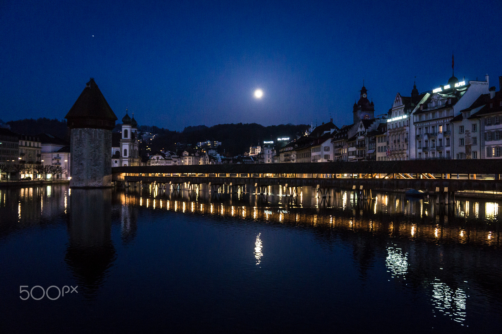 Sony a6000 + Sony E 18-55mm F3.5-5.6 OSS sample photo. Lucerne full moon photography