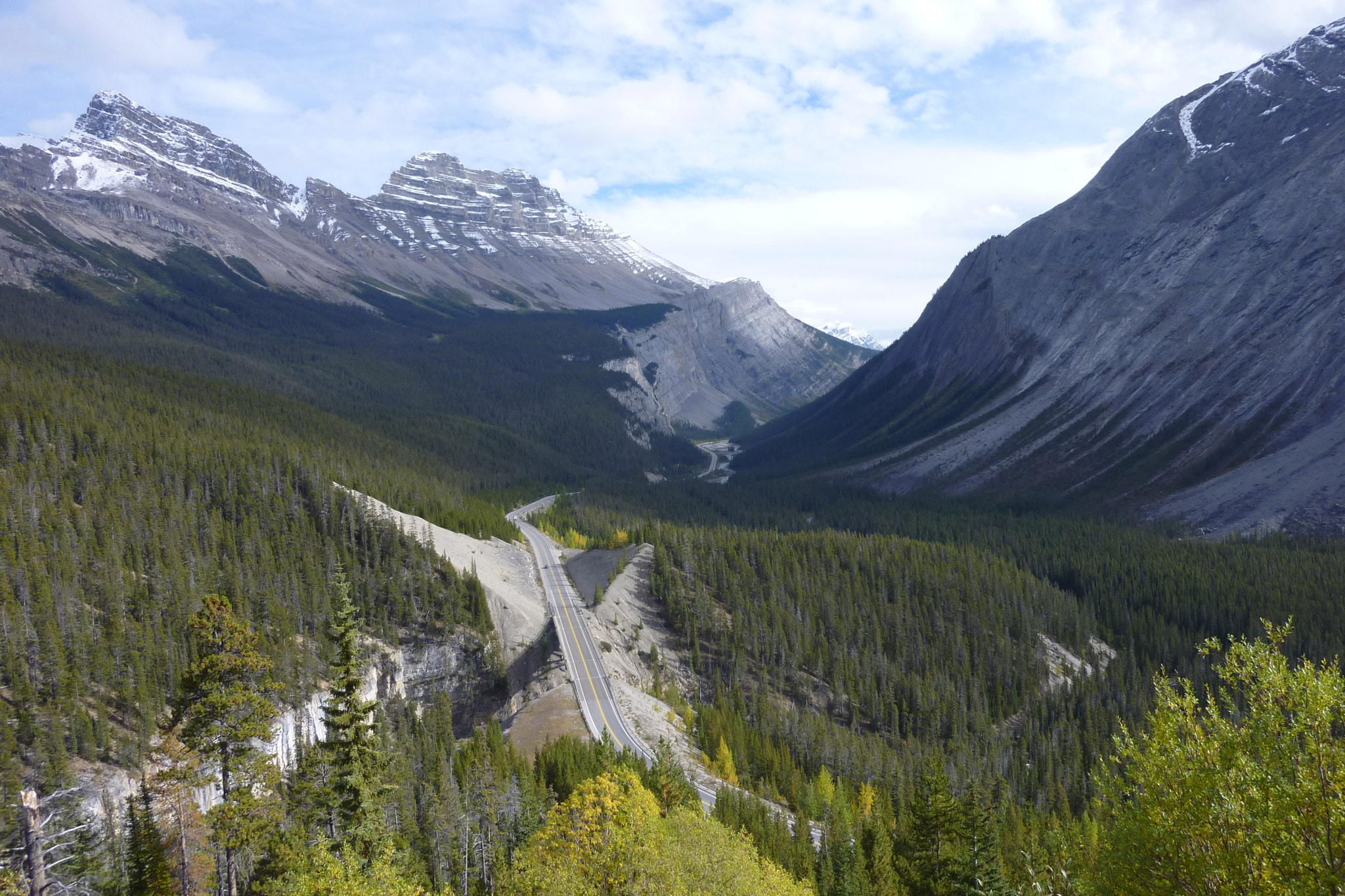 Panasonic DMC-ZR1 sample photo. Icefields parkway (alberta, canada) photography