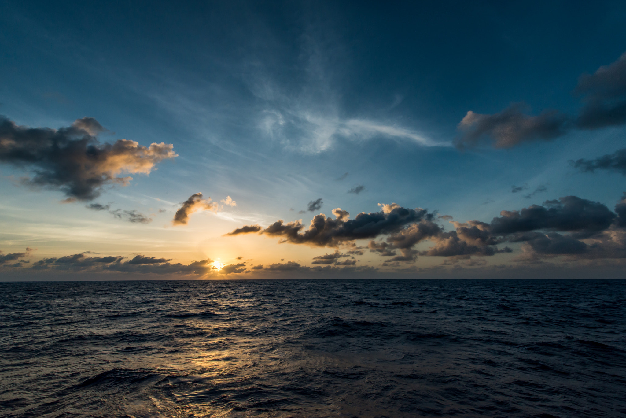 Nikon AF-S Nikkor 14-24mm F2.8G ED sample photo. Ocean landscape xx photography