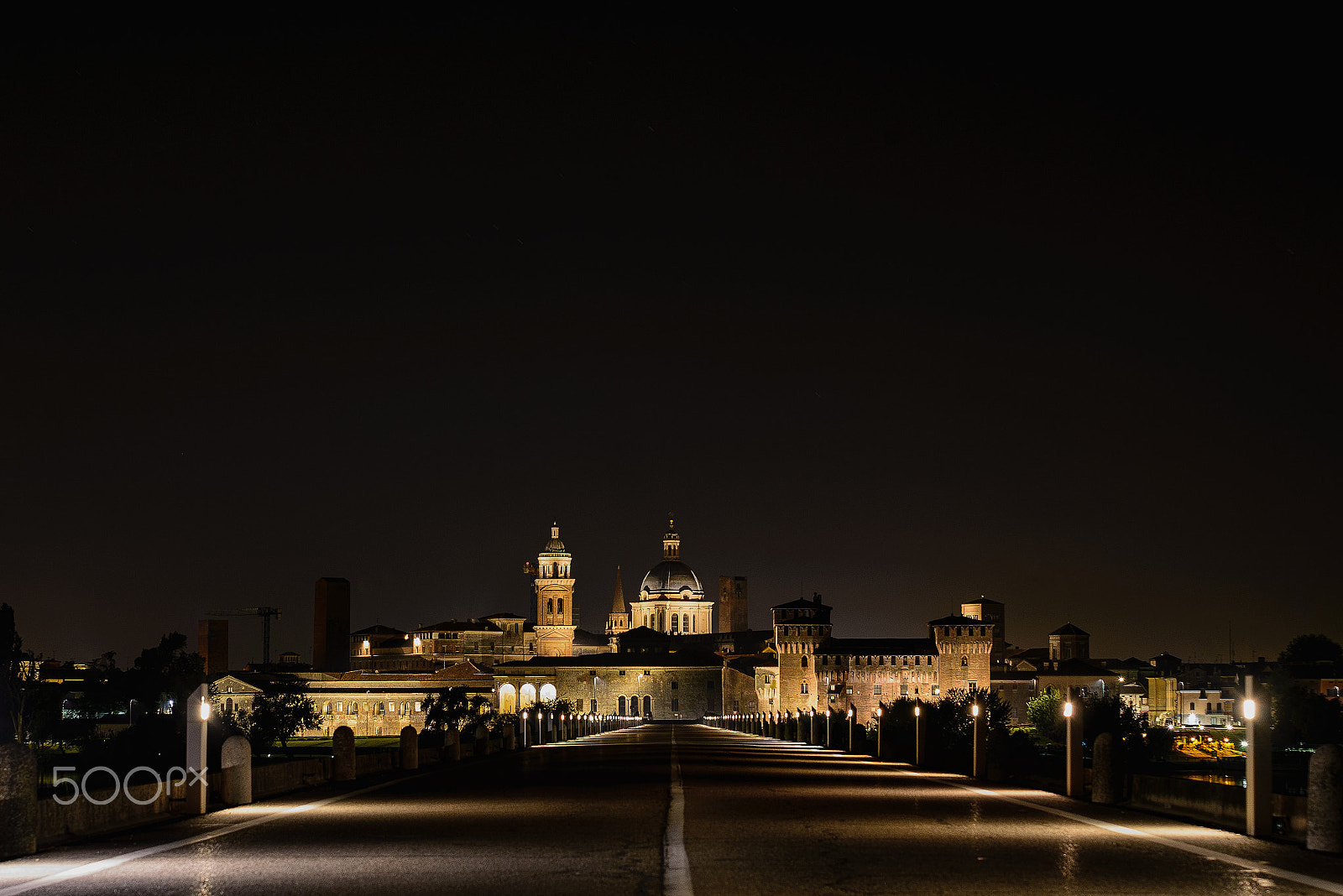 Nikon D600 sample photo. Mantova (paesaggio notturno) photography