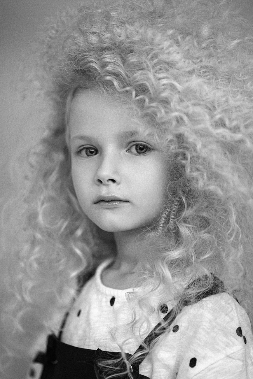 Canon EOS 5D Mark IV + Canon EF 135mm F2L USM sample photo. Ariana! photography