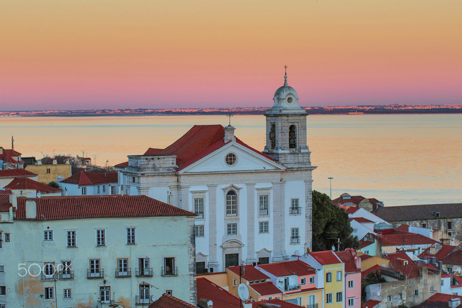 Canon EF 50mm F1.2L USM sample photo. Sunset across lisbon photography