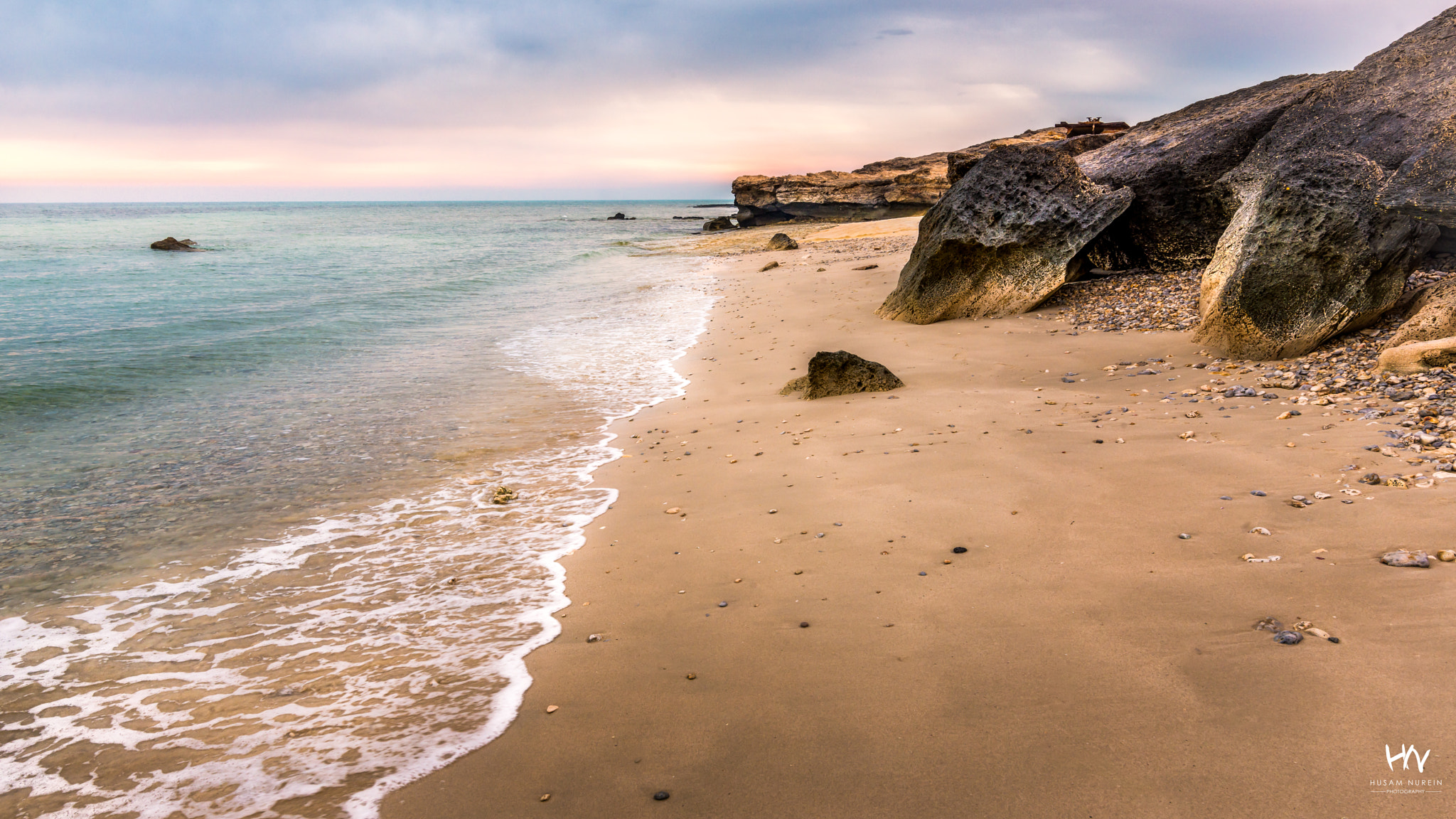 Nikon D800 + Tokina AT-X 16-28mm F2.8 Pro FX sample photo. Sunrise at fuwairit beach photography