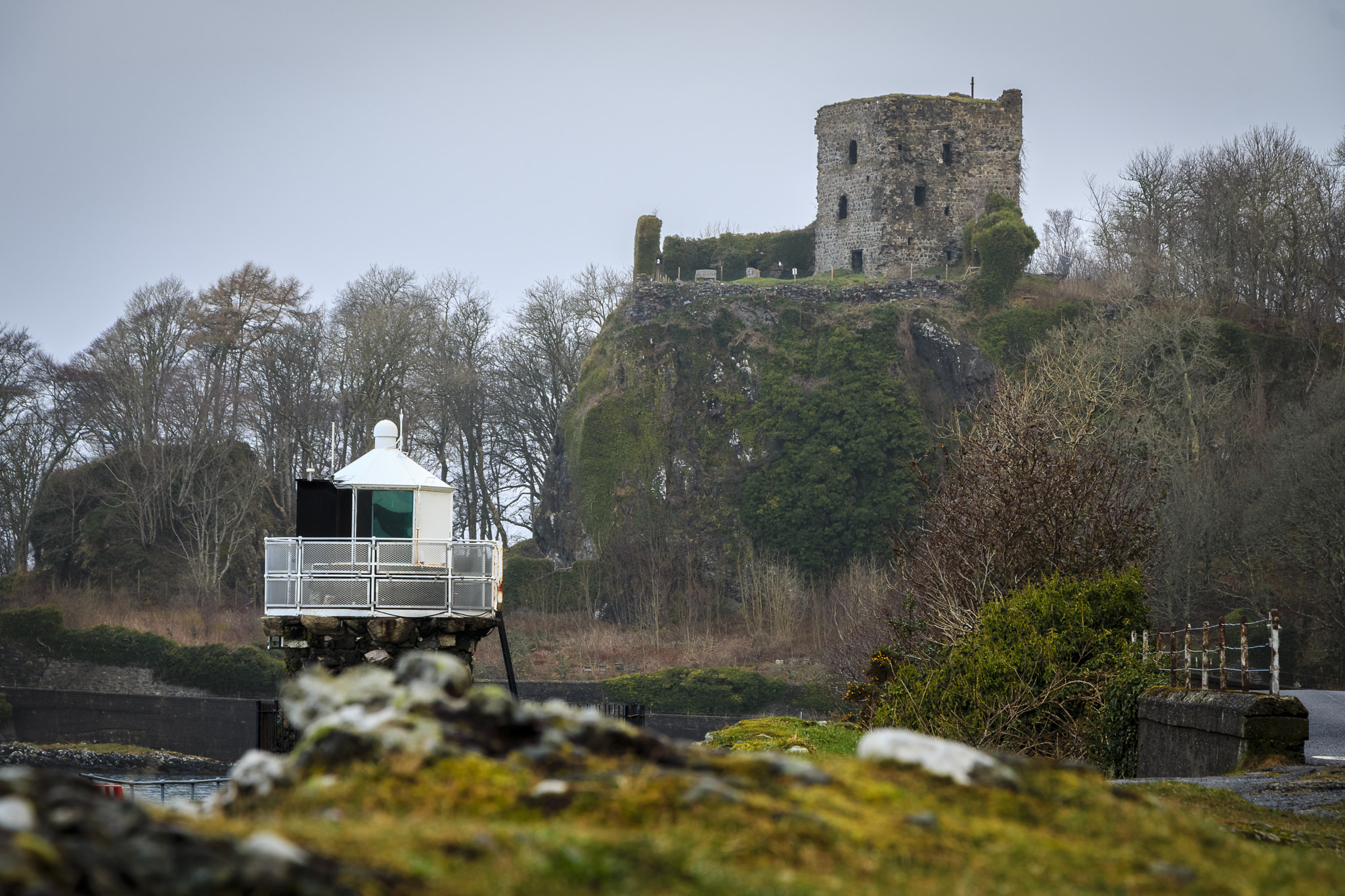 Canon EOS 70D + Canon EF-S 18-135mm F3.5-5.6 IS USM sample photo. Dunollie castle photography