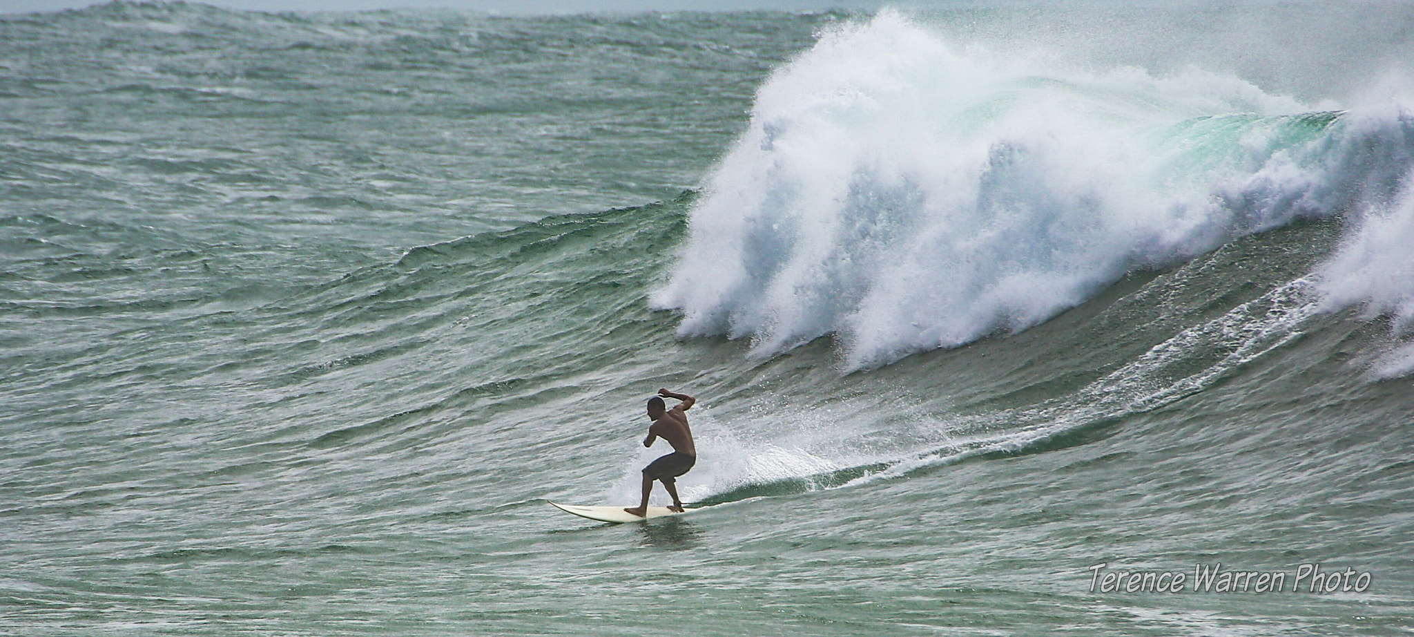 Canon EF 28-300mm F3.5-5.6L IS USM sample photo. Lone surfer. photography