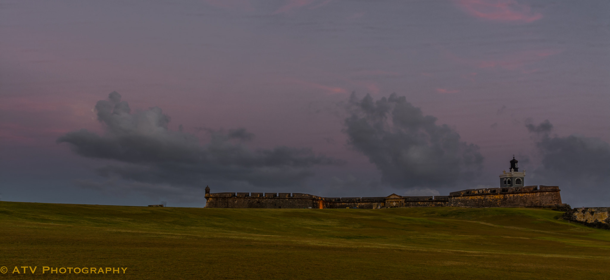 Nikon AF-S Nikkor 24-70mm F2.8G ED sample photo. Moonset and sunrise at el morro photography