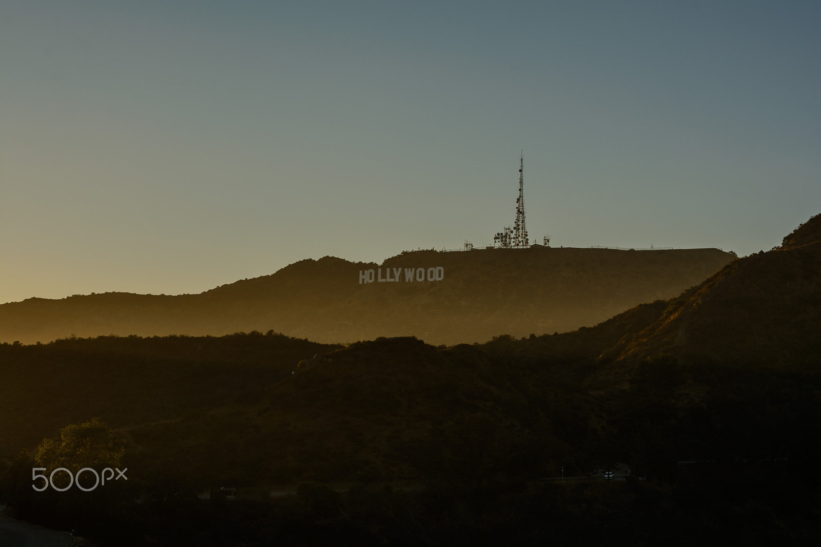 Nikon AF-S Nikkor 24-120mm F4G ED VR sample photo. The hollywood sign overlooking los angeles. photography
