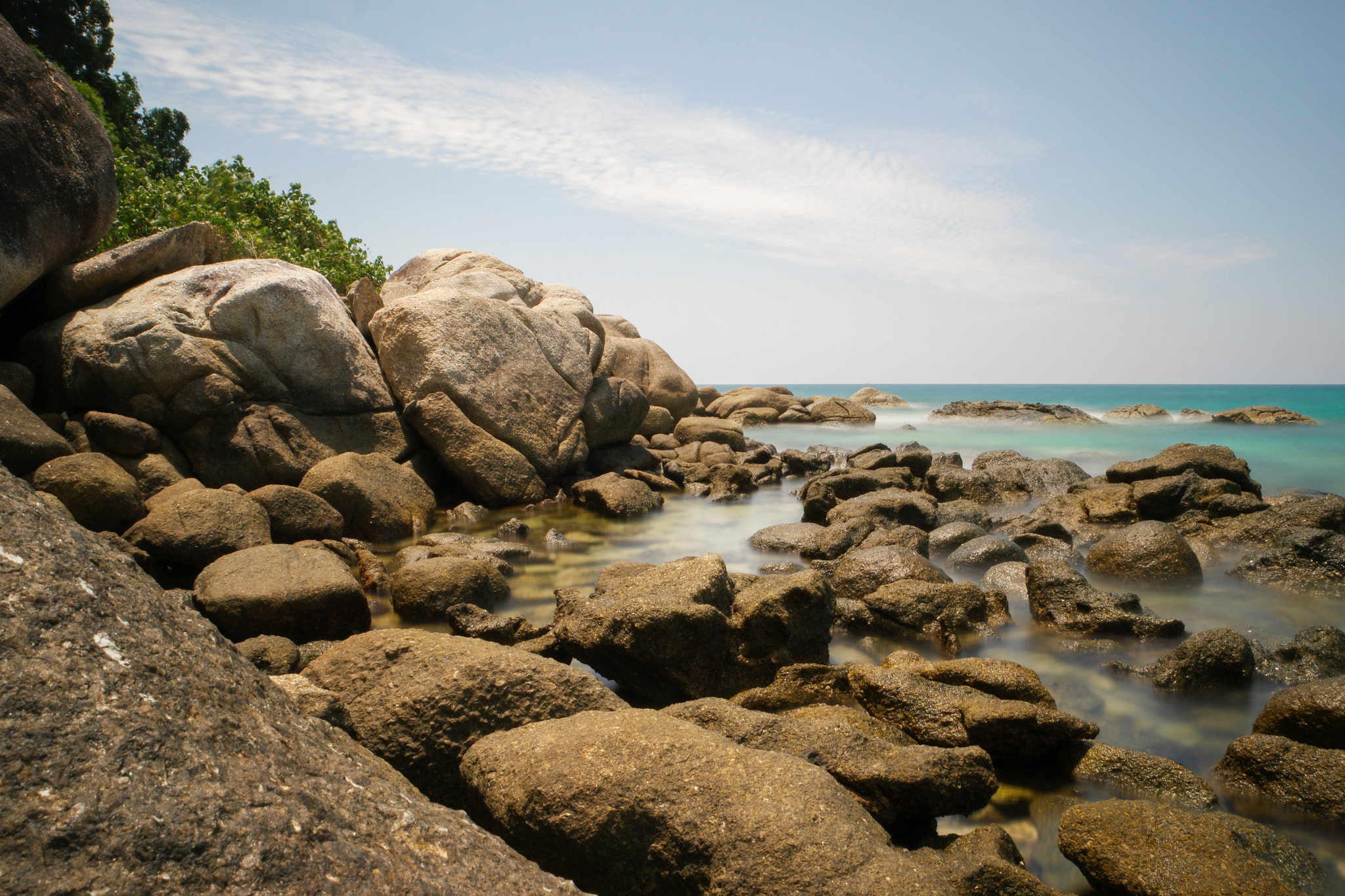 Samsung NX1 + Samsung NX 16-50mm F3.5-5.6 Power Zoom ED OIS sample photo. Kata noi beach photography