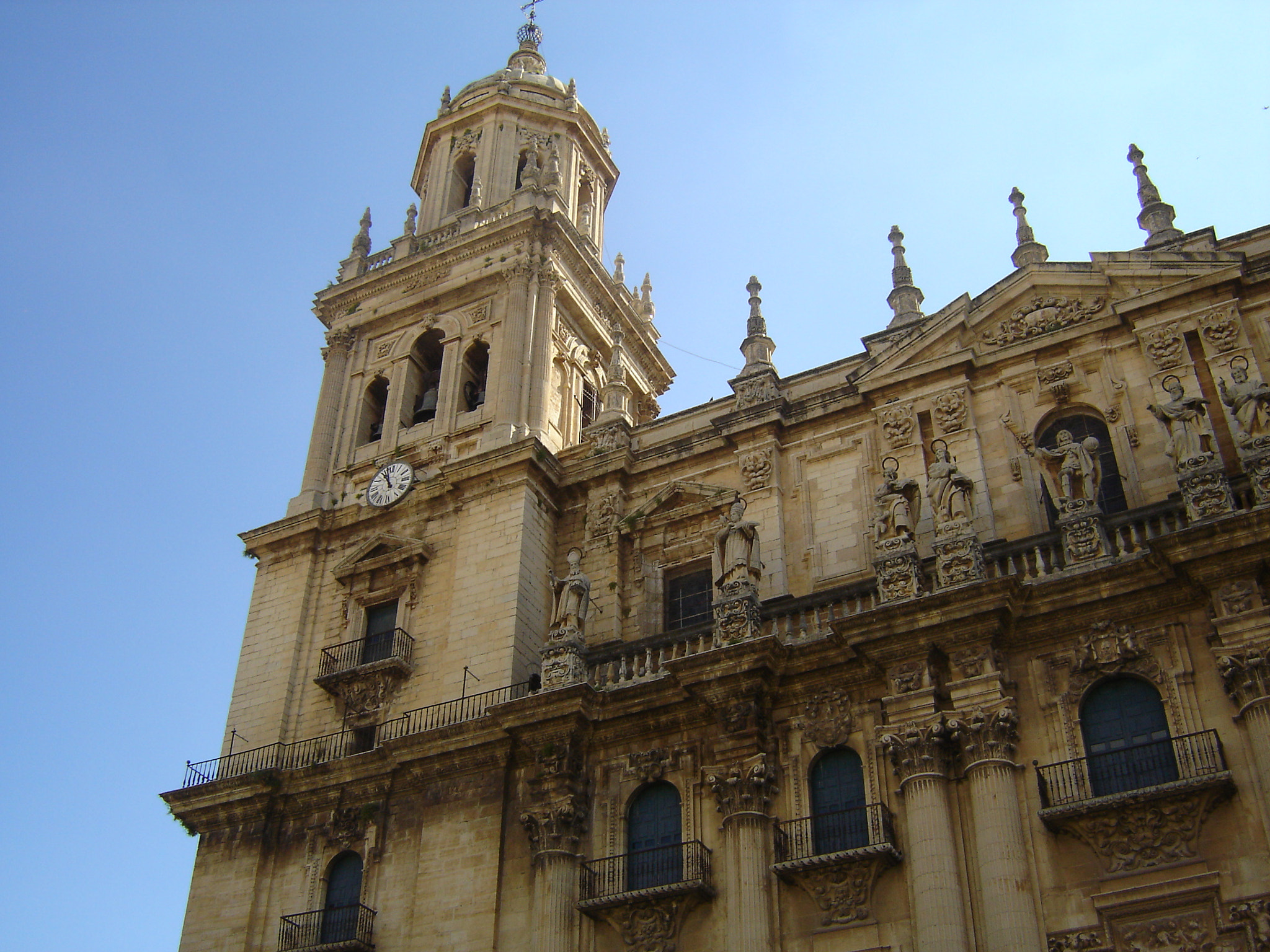 Sony DSC-P73 sample photo. Catedral jaen photography