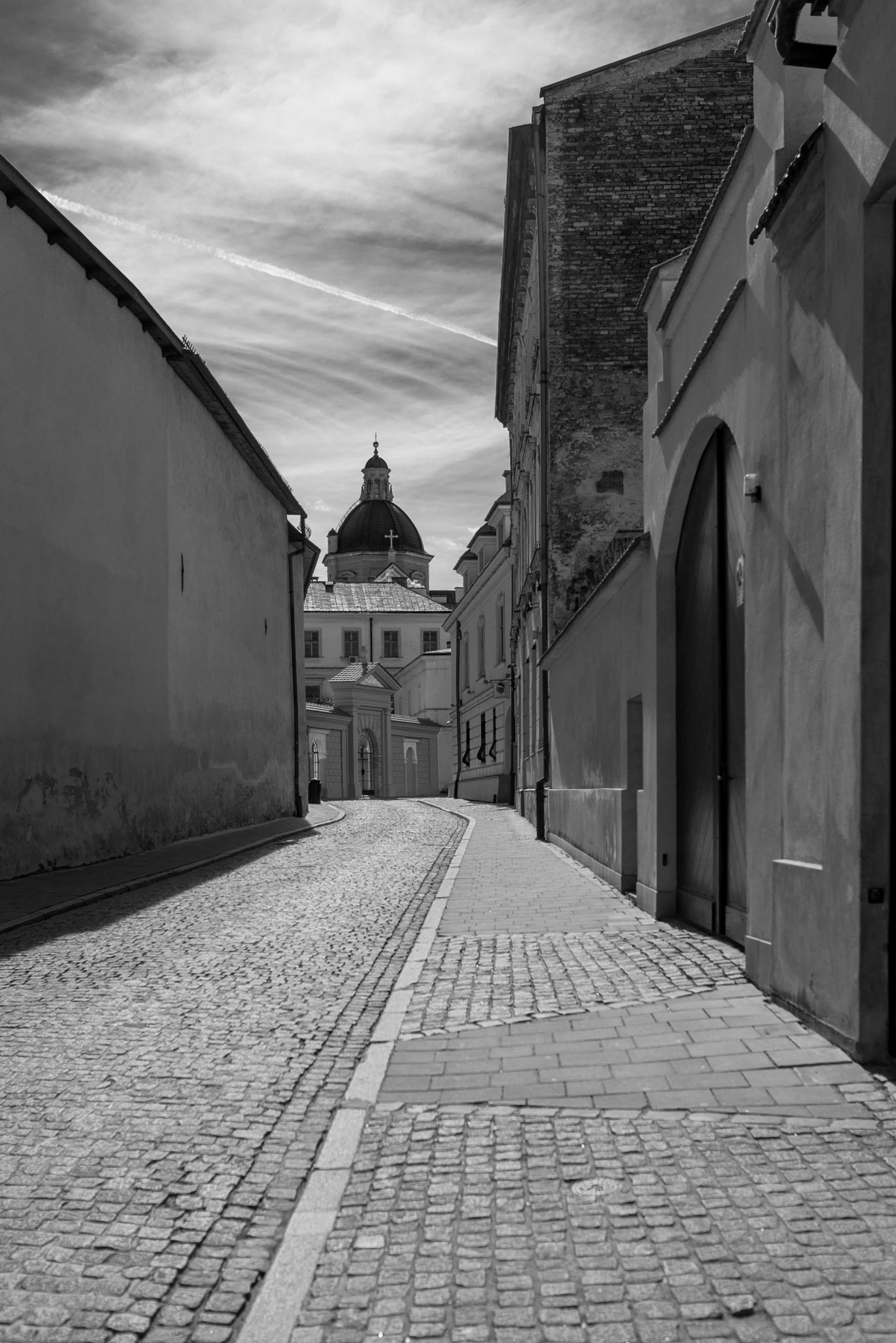 Nikon D600 + Sigma 35mm F1.4 DG HSM Art sample photo. Cracow photography