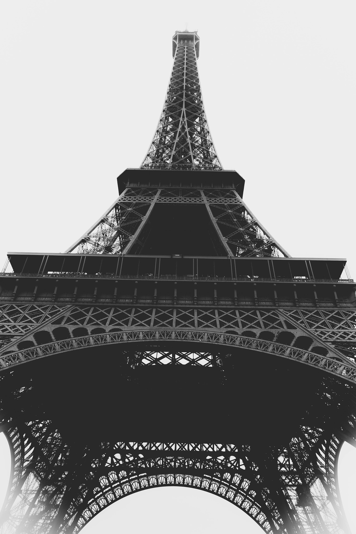Canon EF-S 17-55mm F2.8 IS USM sample photo. Tour eiffel photography