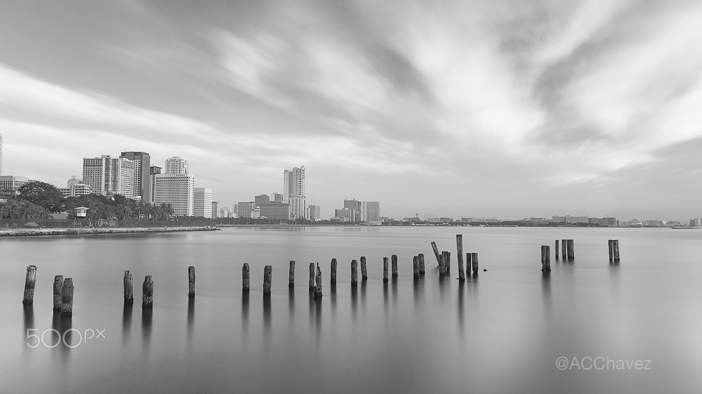 Nikon AF-S Nikkor 16-35mm F4G ED VR sample photo. Harbor view photography