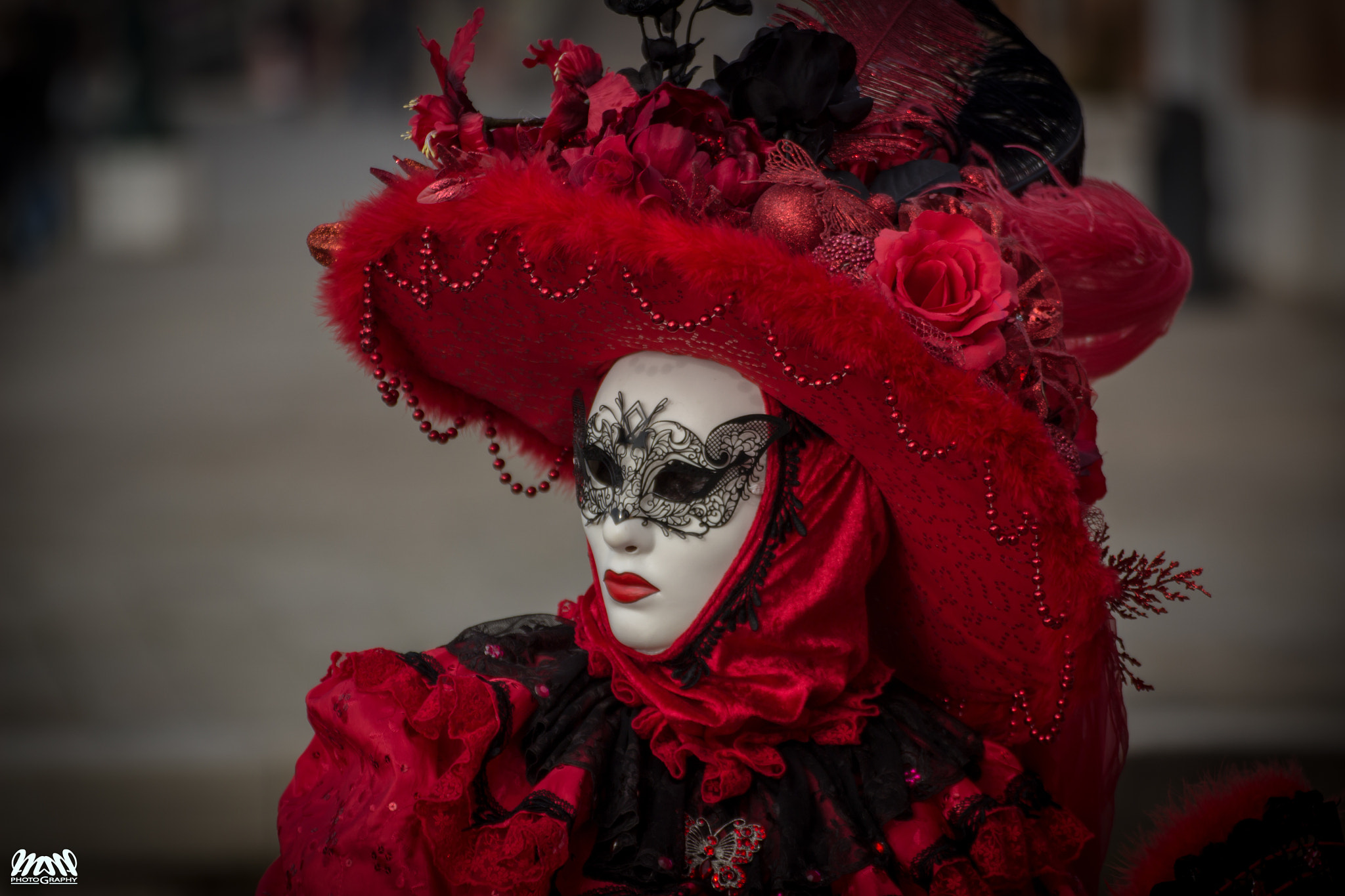Tamron SP 35mm F1.8 Di VC USD sample photo. Lady in red photography