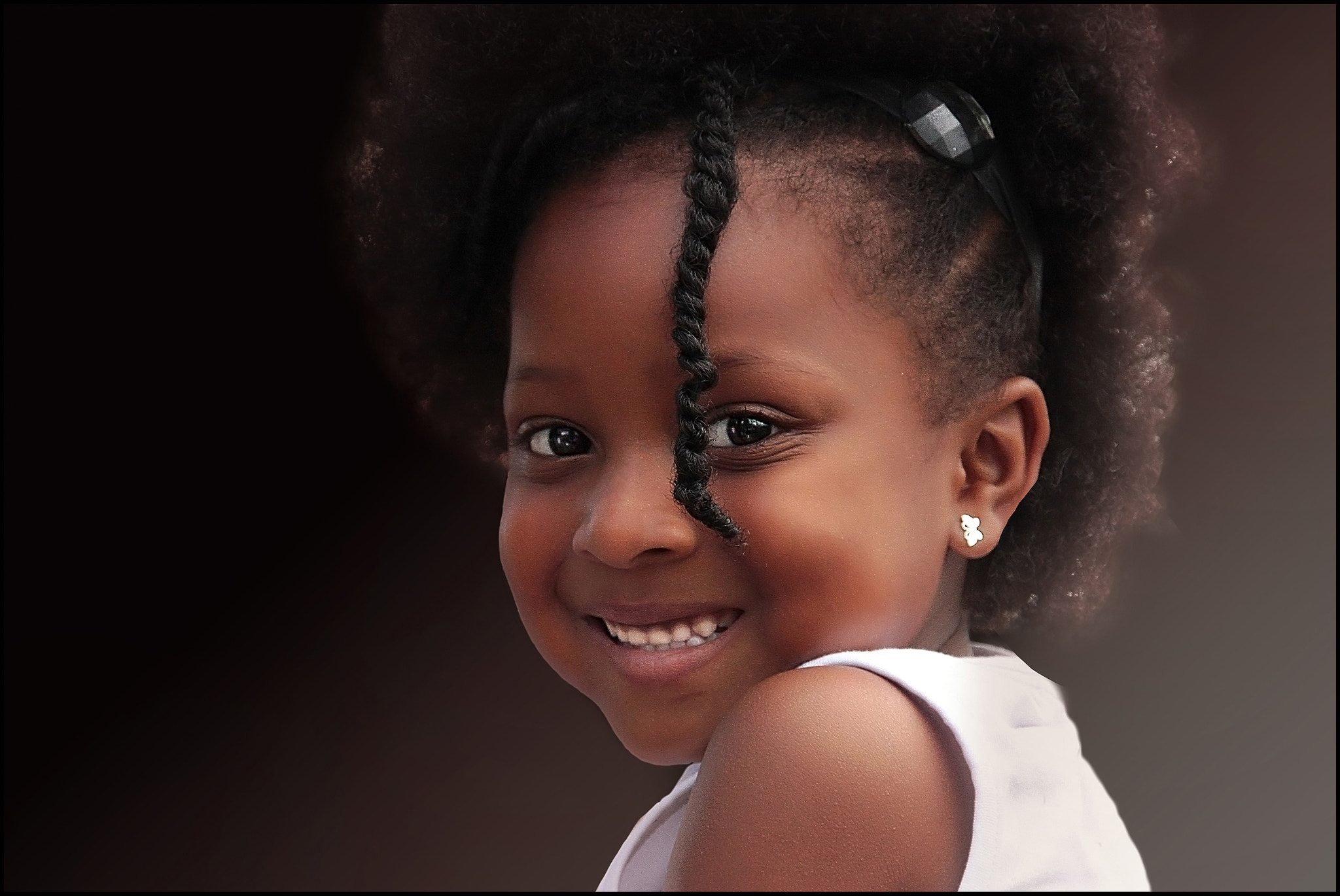 Sigma 18-200mm f/3.5-6.3 DC OS sample photo. Lady sunshine photography