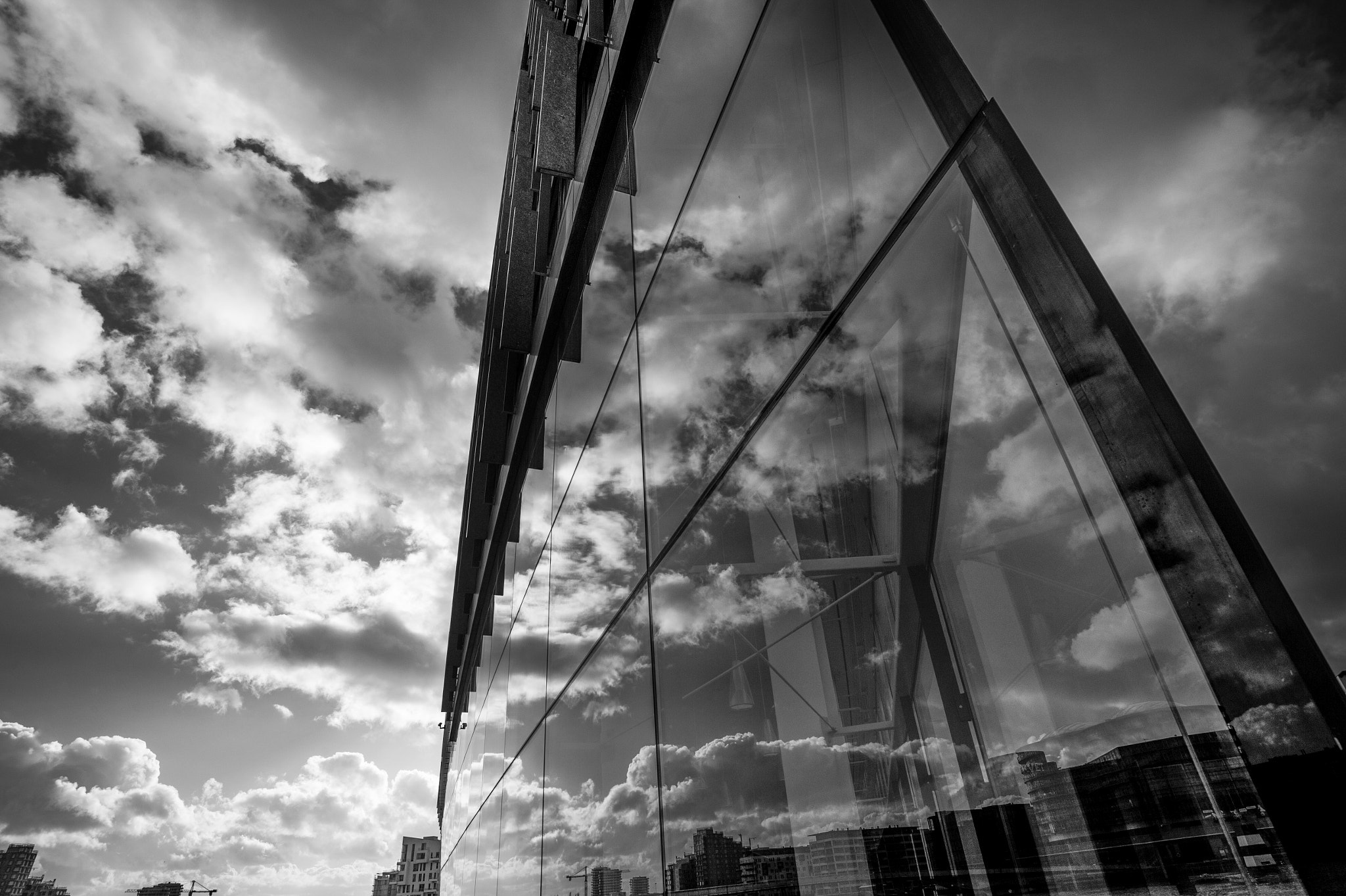 Nikon AF-S Nikkor 18-35mm F3.5-4.5G ED sample photo. Copenhagen clouds photography