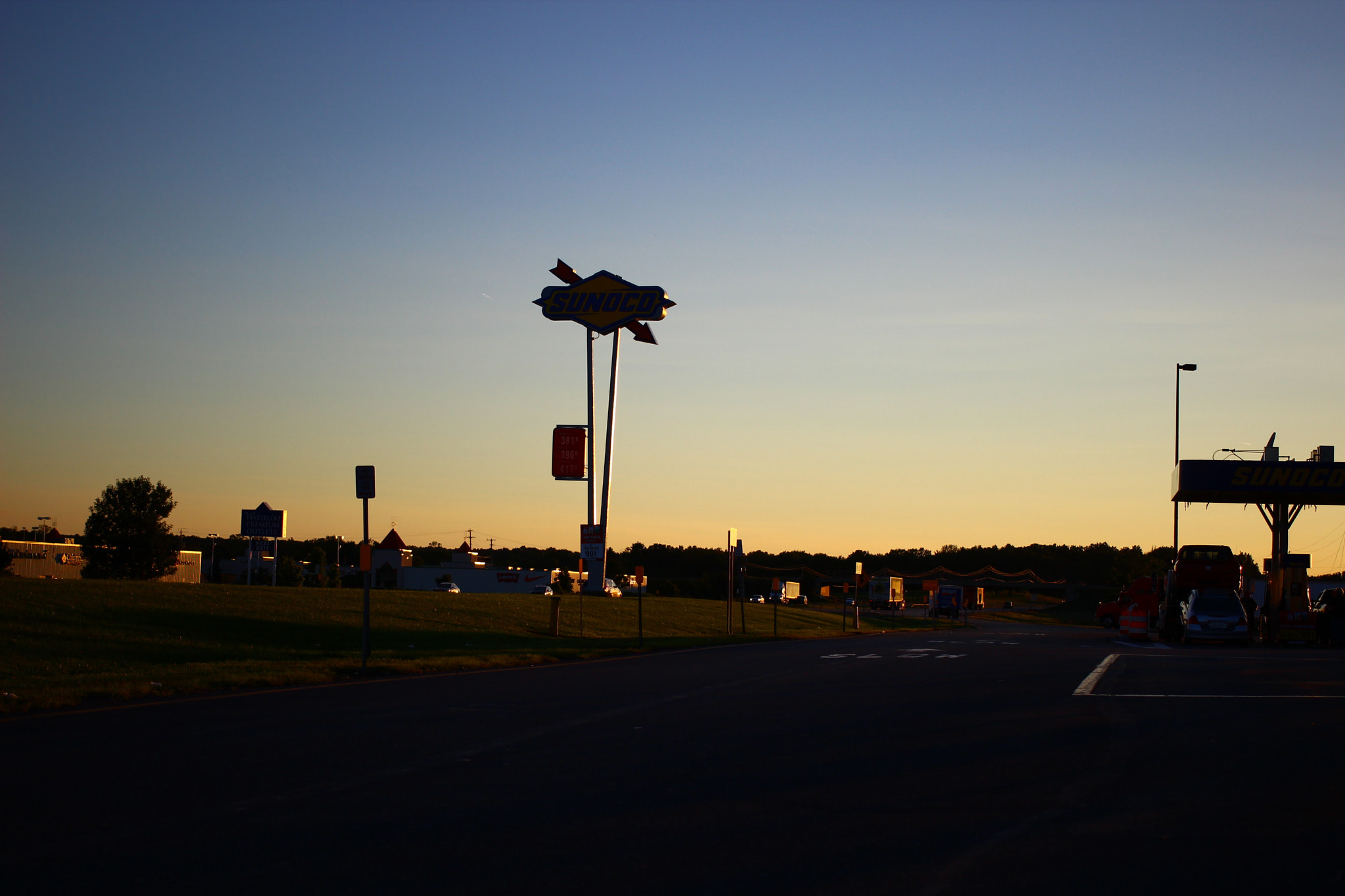 Canon EF 40mm F2.8 STM sample photo. Img o photography