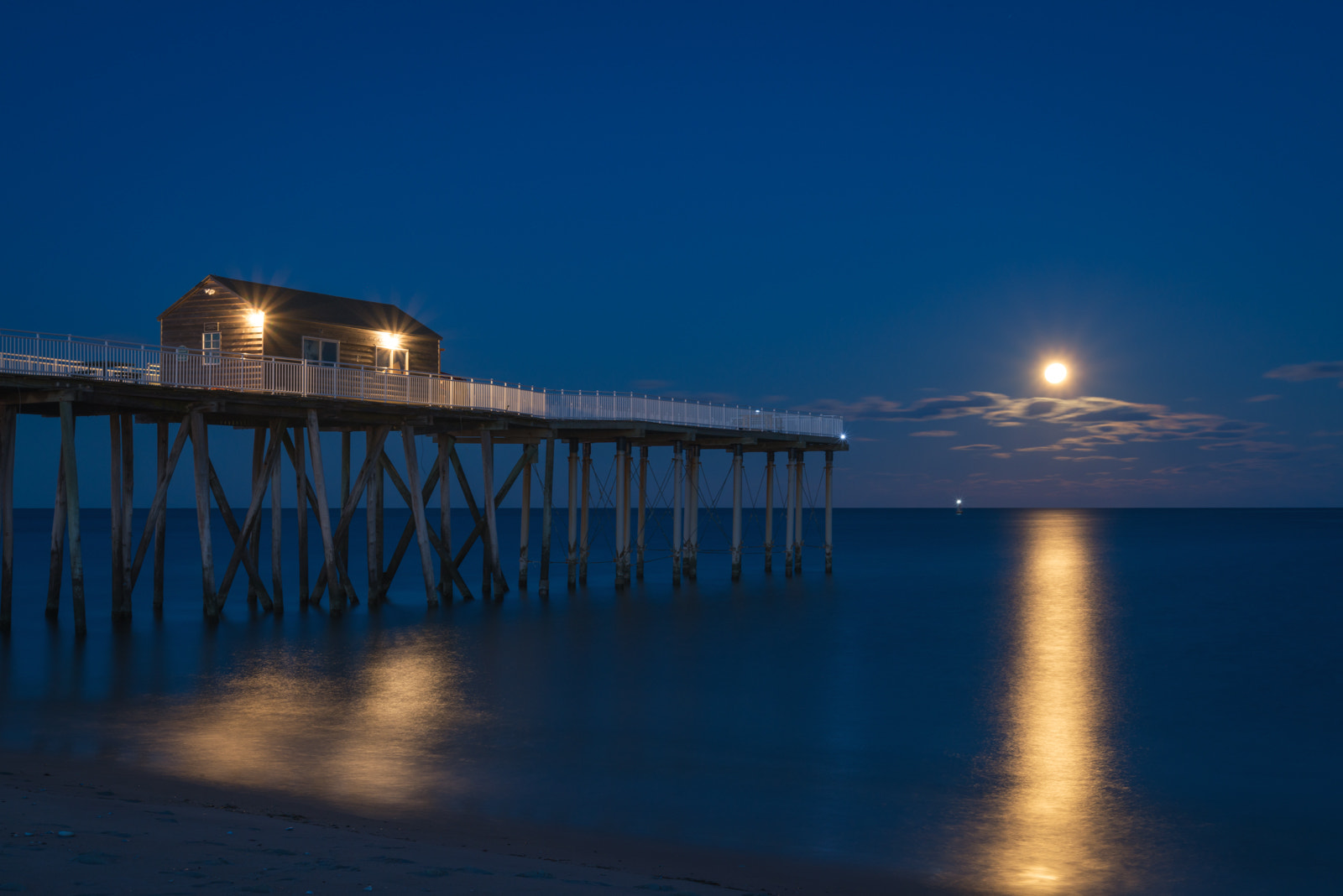 Nikon D800 sample photo. Belmar worm moon photography