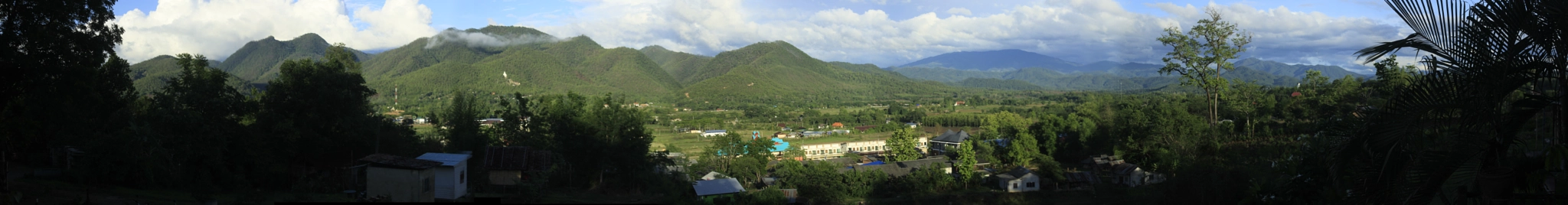Canon EF-S 18-55mm F3.5-5.6 IS sample photo. Thailand home view photography