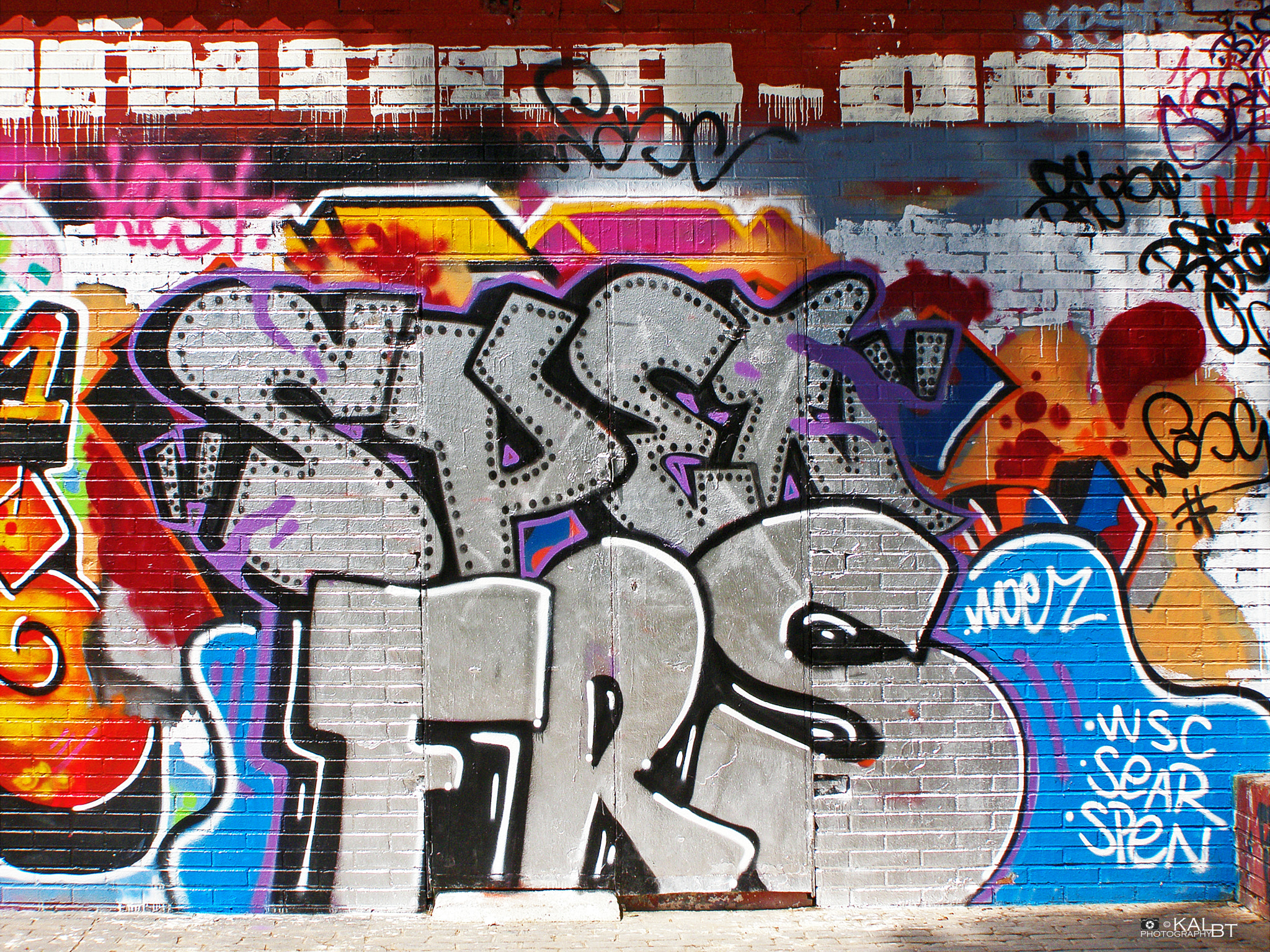Olympus SP510UZ sample photo. Graffities (7) photography