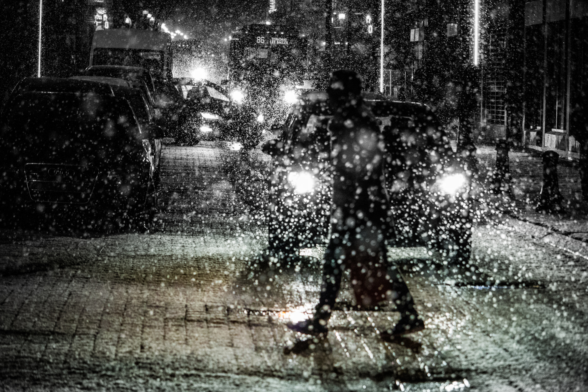 Canon EF-S 55-250mm F4-5.6 IS STM sample photo. Street photography