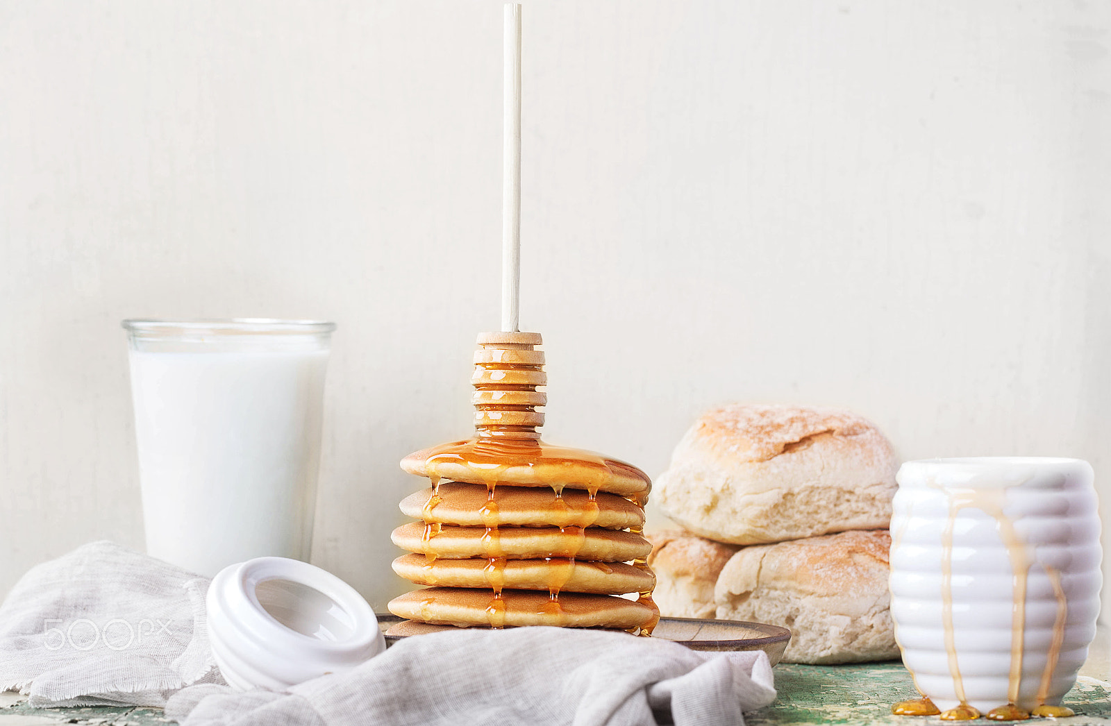 Canon EF 100mm F2.8L Macro IS USM sample photo. Pancakes with honey and milk photography