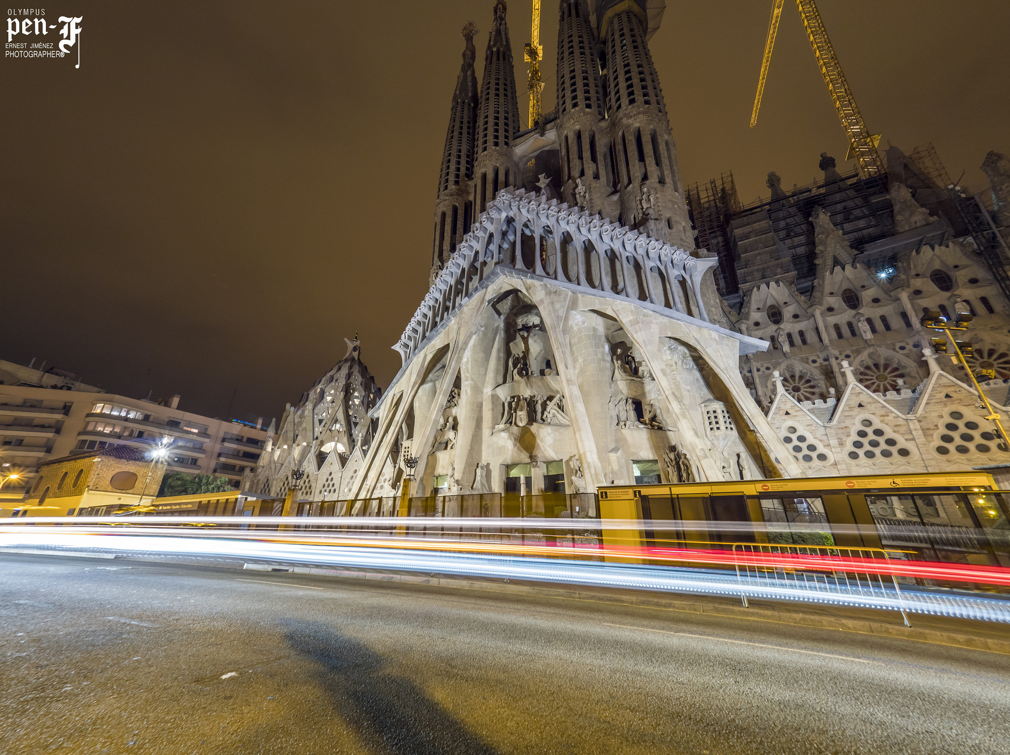 Olympus PEN-F sample photo. " la sagrada familia - barcelona " photography