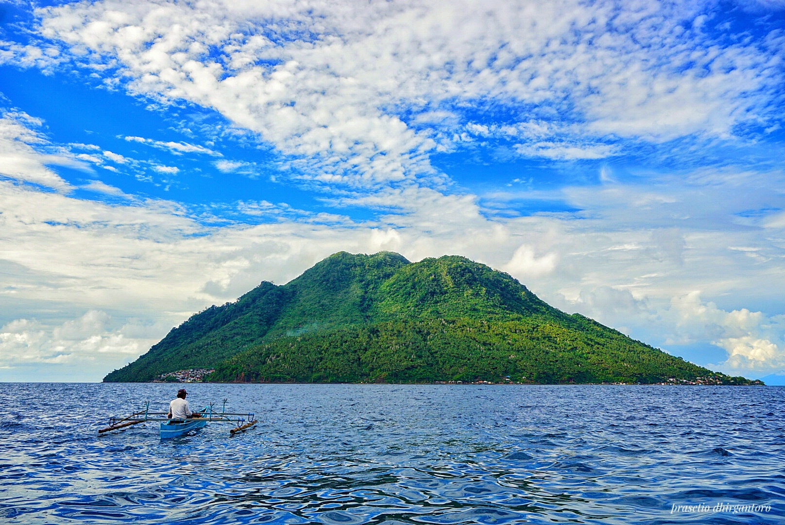 Sony a5100 sample photo. Fisherman photography