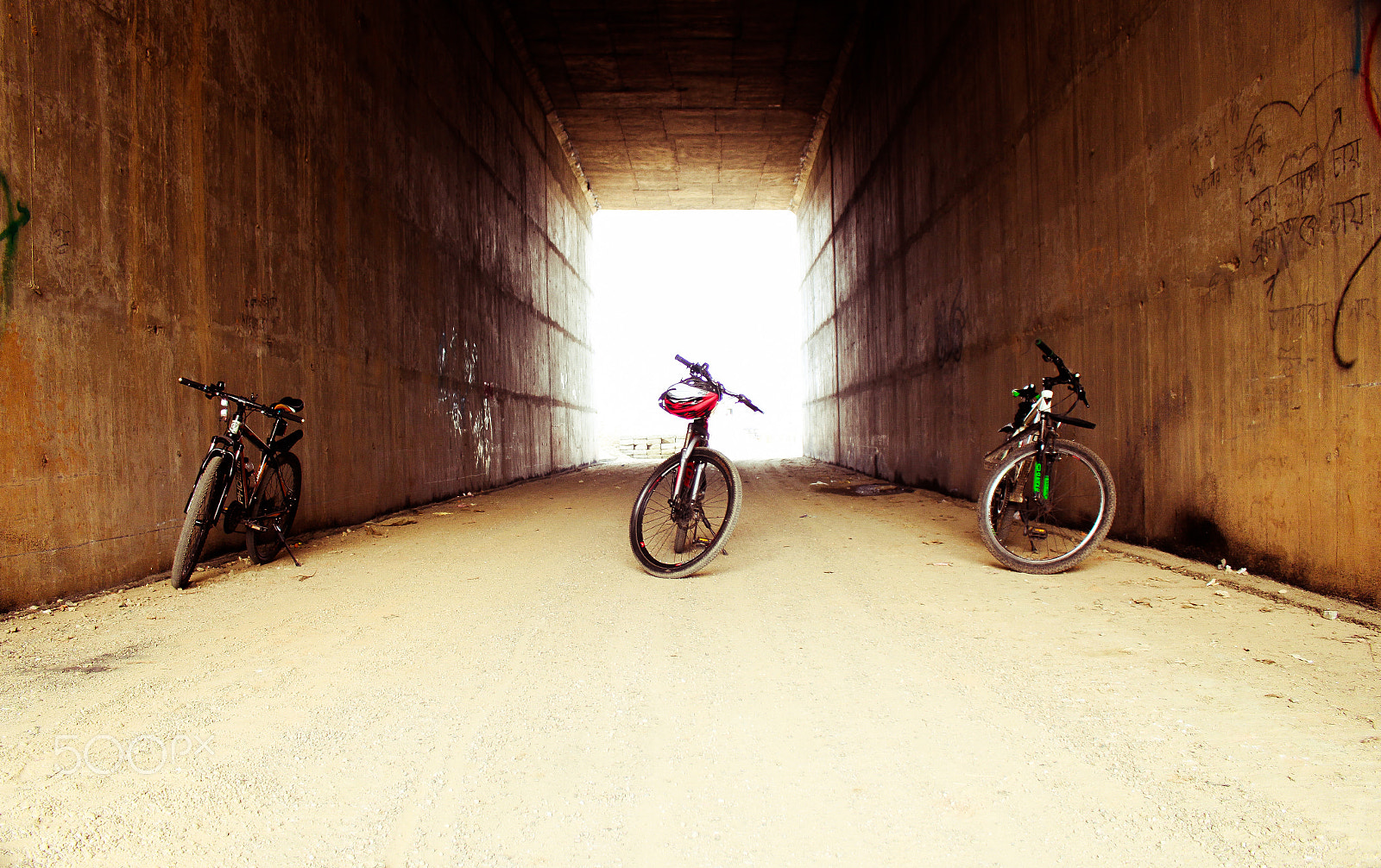 Canon EOS 700D (EOS Rebel T5i / EOS Kiss X7i) sample photo. Cycling photography