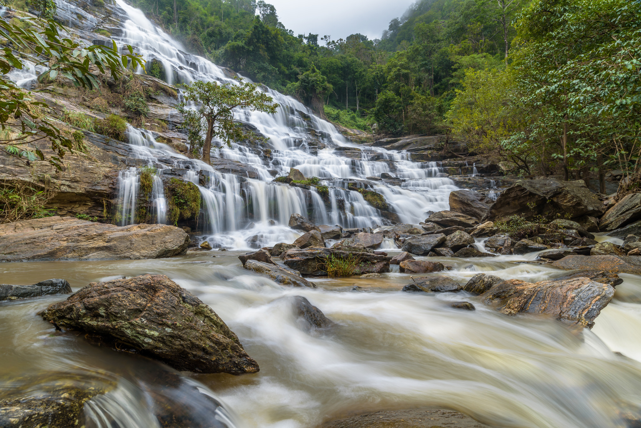 Nikon D750 + Nikon AF-S Nikkor 18-35mm F3.5-4.5G ED sample photo. Mae ya waterfall in chiangmai, thailand photography